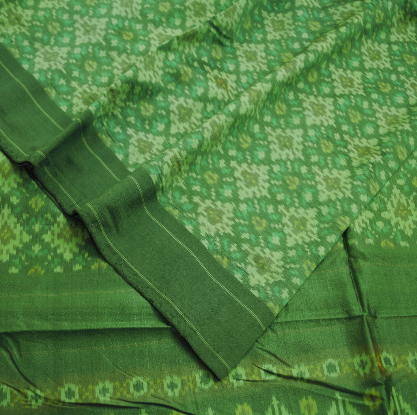 Indian Vintage Green Pure Silk Hand Woven Ikat Saree Indian Sari Fabric 5Yard Craft Ethnic Premium Saree