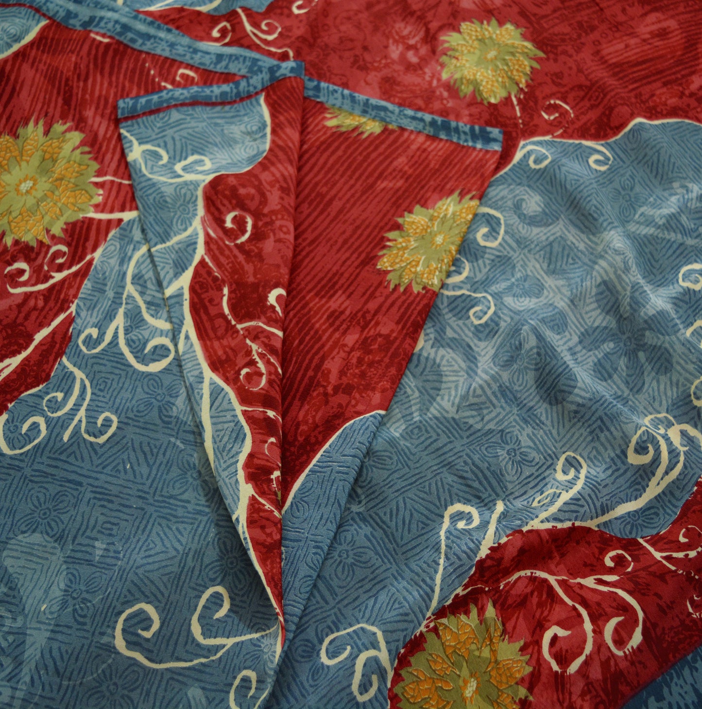 Indian Vintage Sari Red & Gray Pure Crepe Silk Printed Saree 5yard Sewing Floral Soft Craft Fabric Wrap