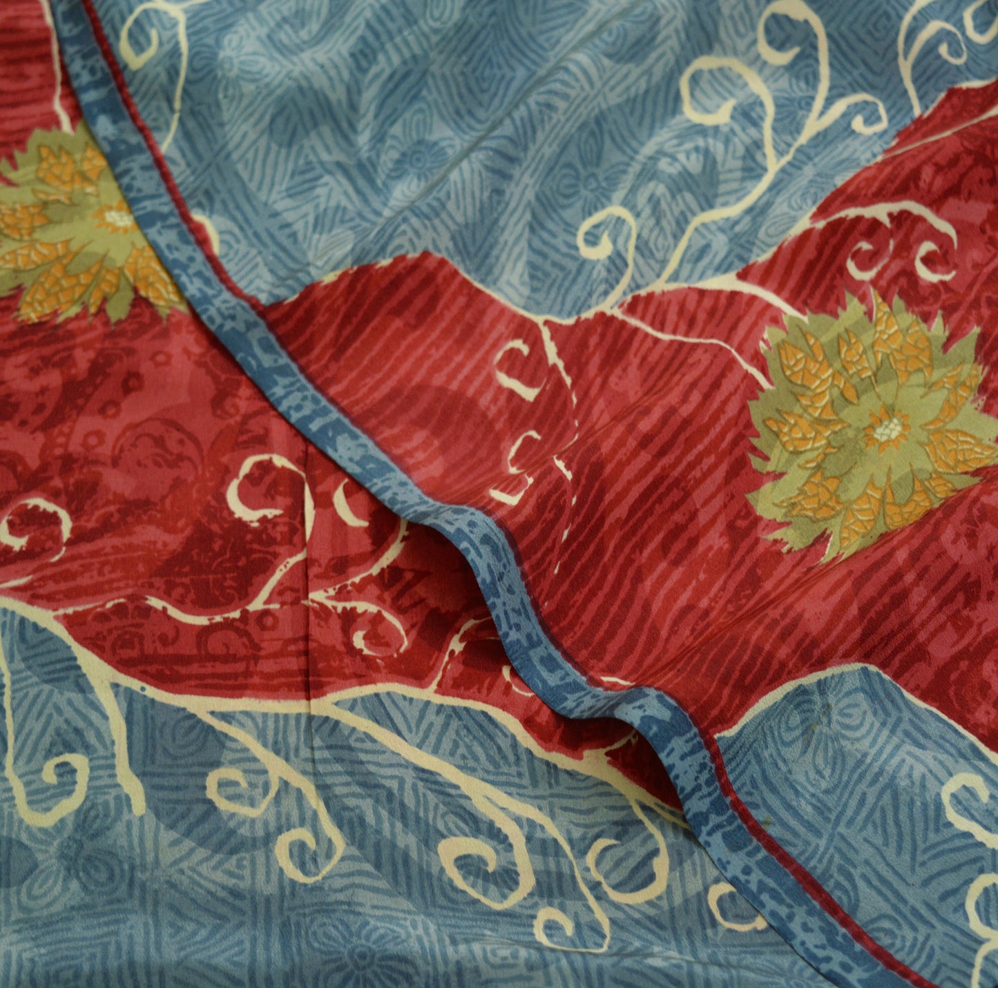 Indian Vintage Sari Red & Gray Pure Crepe Silk Printed Saree 5yard Sewing Floral Soft Craft Fabric Wrap