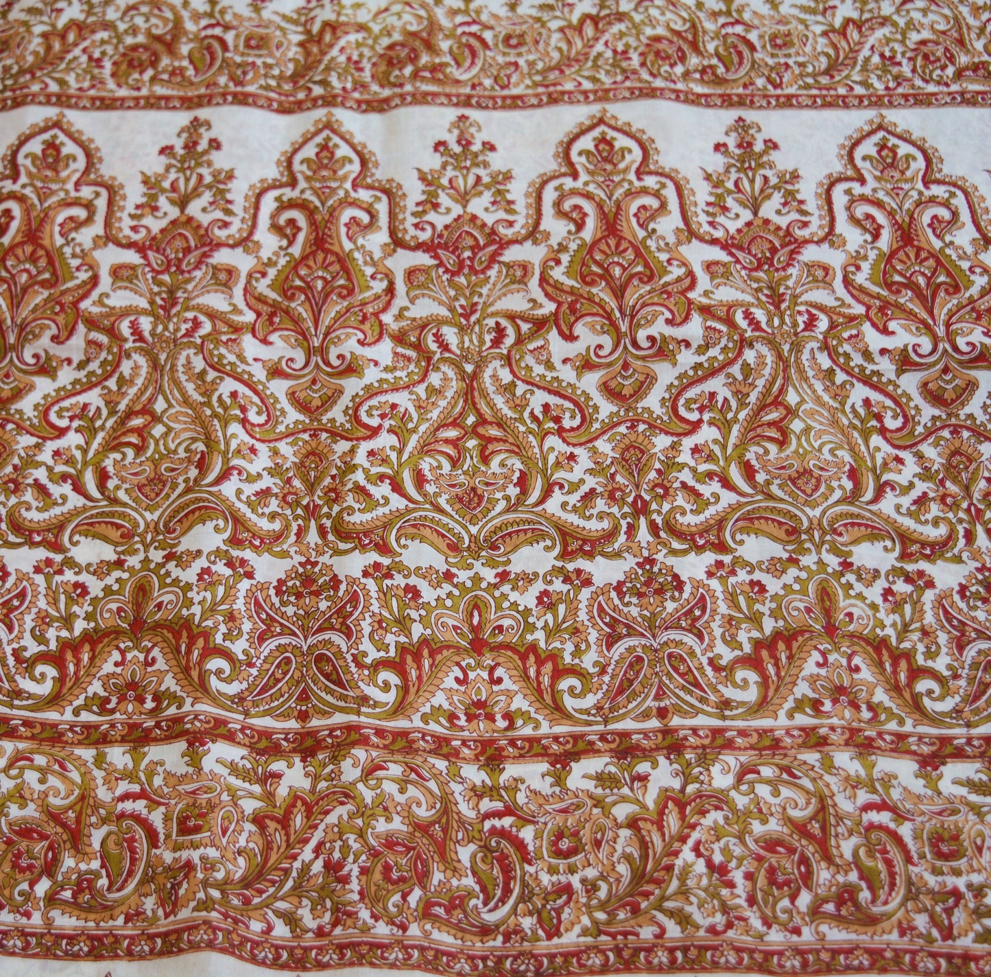 Indian Vintage Sari Off-White 100% Pure Silk Block Printed Saree Fabric 5yard Sewing Craft DressMaking Paisley