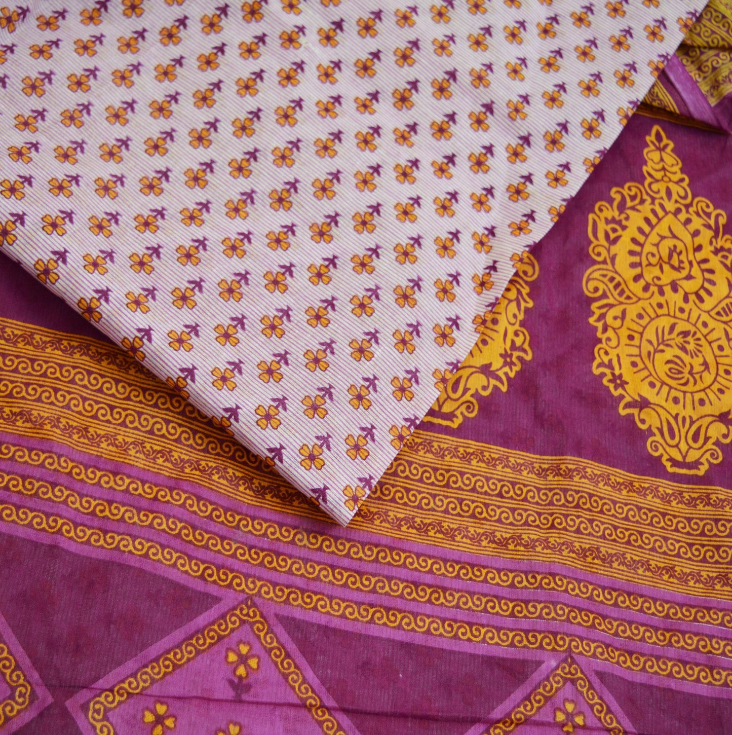 Indian Vintage Sari White & Purple Printed 100% Pure Cotton Saree Craft Fabric 5Yd Sewing Sarong Wrap Boho Floral