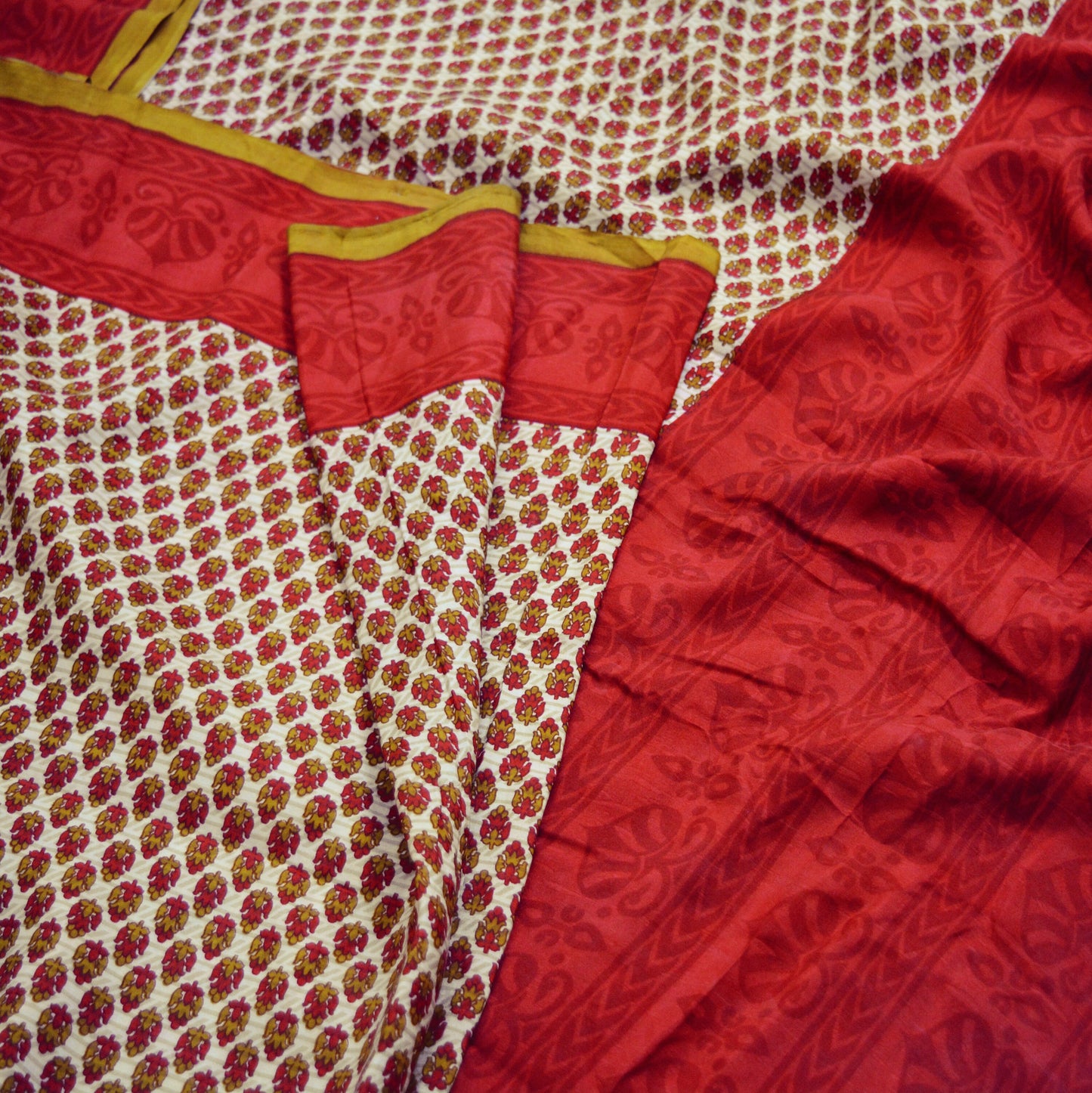 Vintage Sari Red & Beige 100% Pure Silk Printed Saree Fabric 5yard Sewing Soft Dress Designing for Crafting Paisley