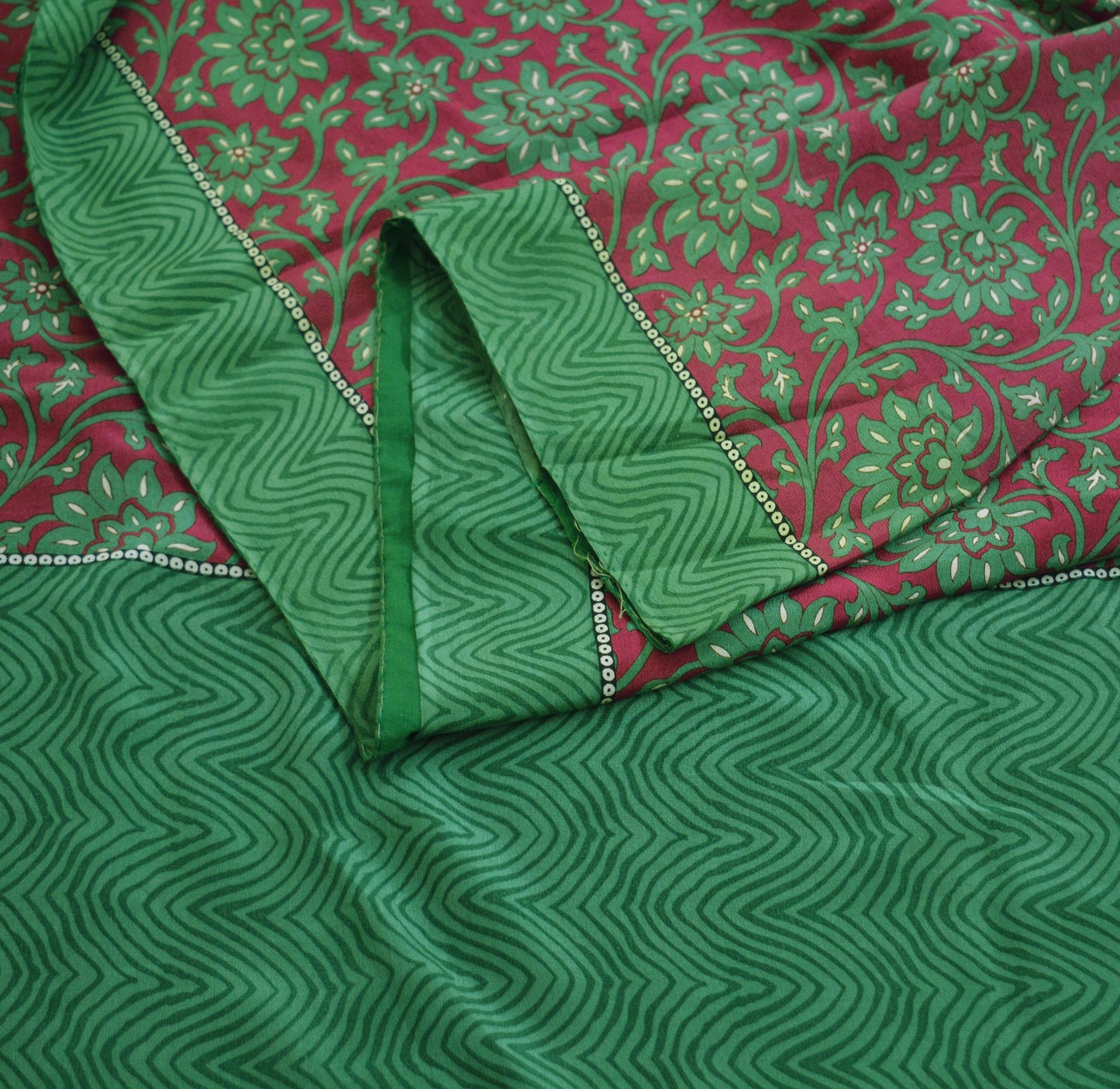 Indian Vintage Sari Maroon & Green Pure Crepe Silk Printed Saree 5yd Sewing Floral Soft Craft Fabric Ethnic Wrap