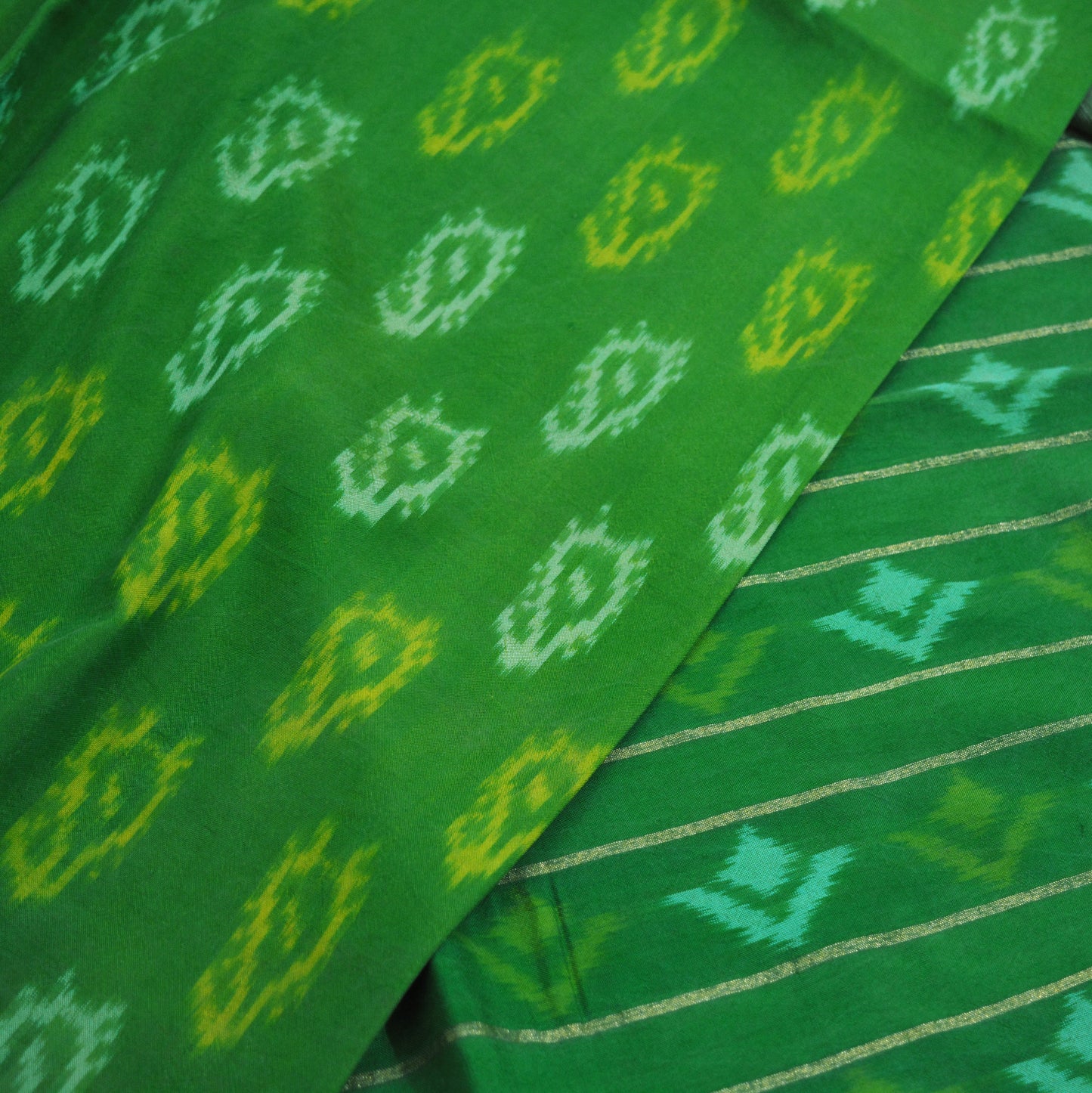 Indian Vintage Greenn Pure Silk Hand Woven Ikat Saree Indian Sari Craft Fabric 5Yard Zari Ethnic Premium Saree