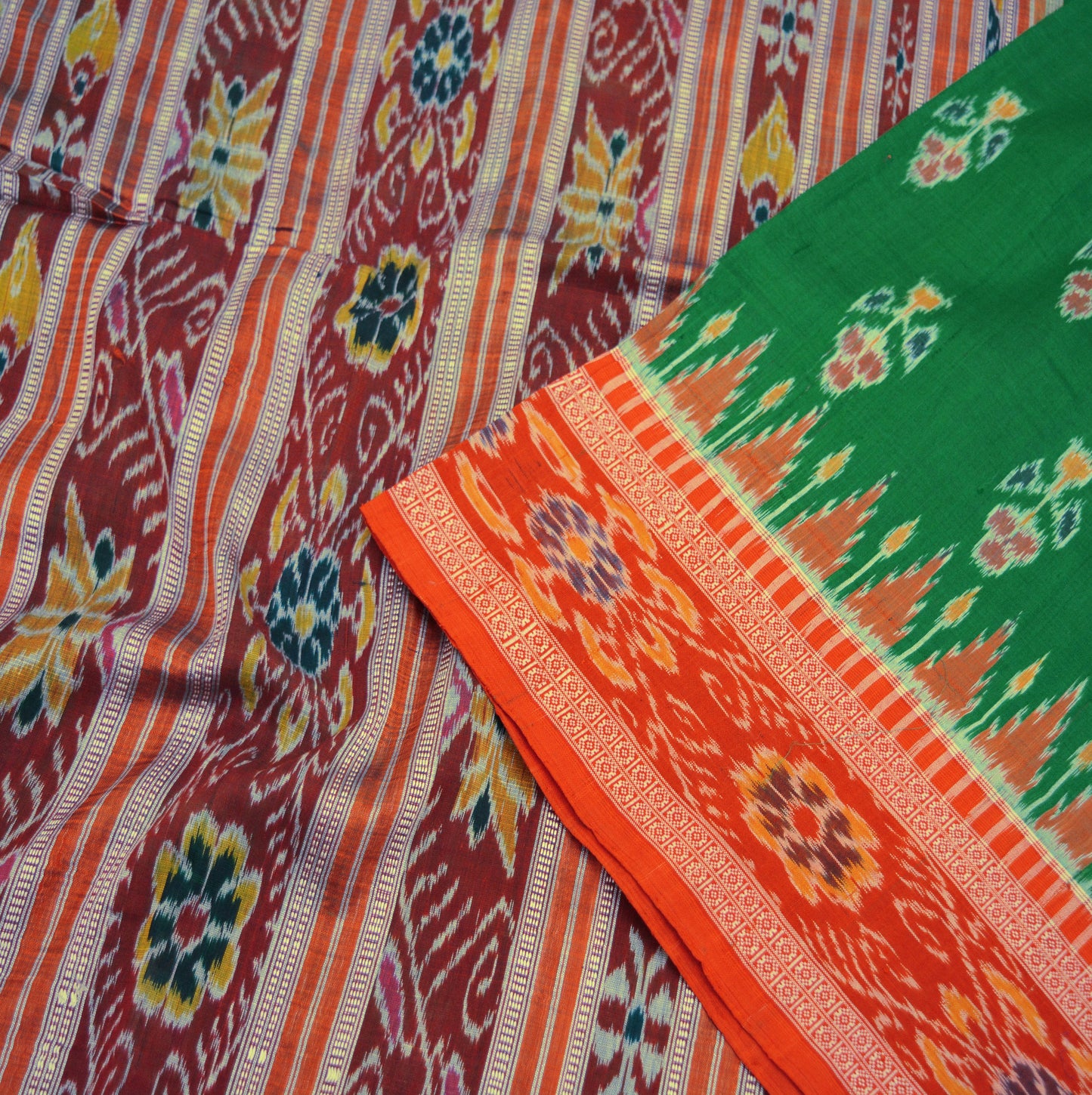 Vintage Red & Green Hand woven Sambalpuri Ikat Saree Pure Silk Indian Sari Fabric 5Yd Ethnic Chackra Border Indian Sari