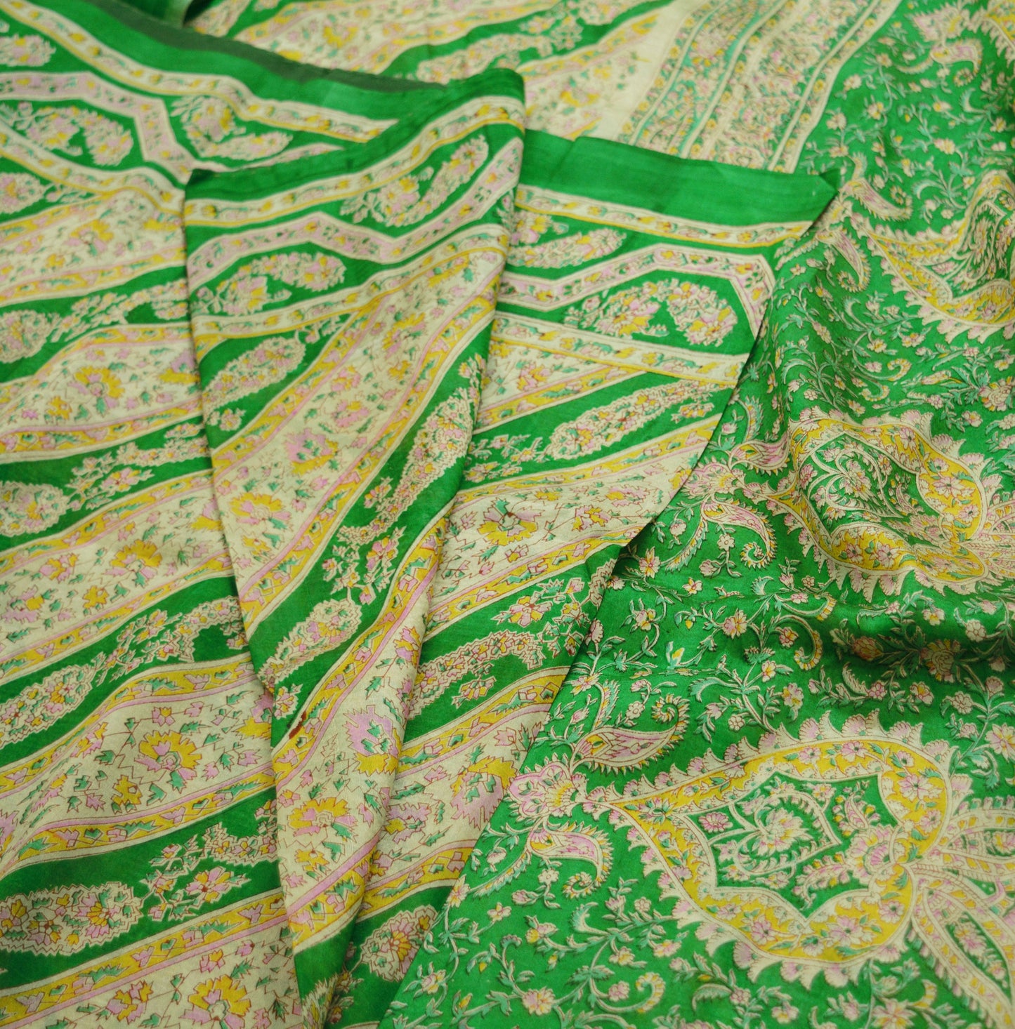 Indian Vintage Sari Ivory & Green Pure Silk Printed Saree Fabric 5yd Sewing Craft Fabric DressMaking Soft
