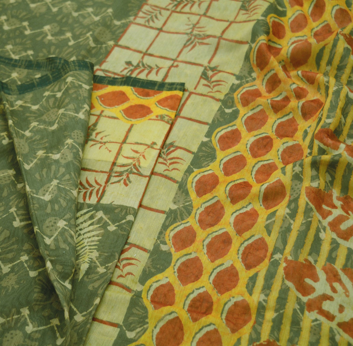 Indian Vintage Sari Block Printed Sari Chanderi Cotton Green & Ivory Fabric 5Yard Floral Soft Fringes