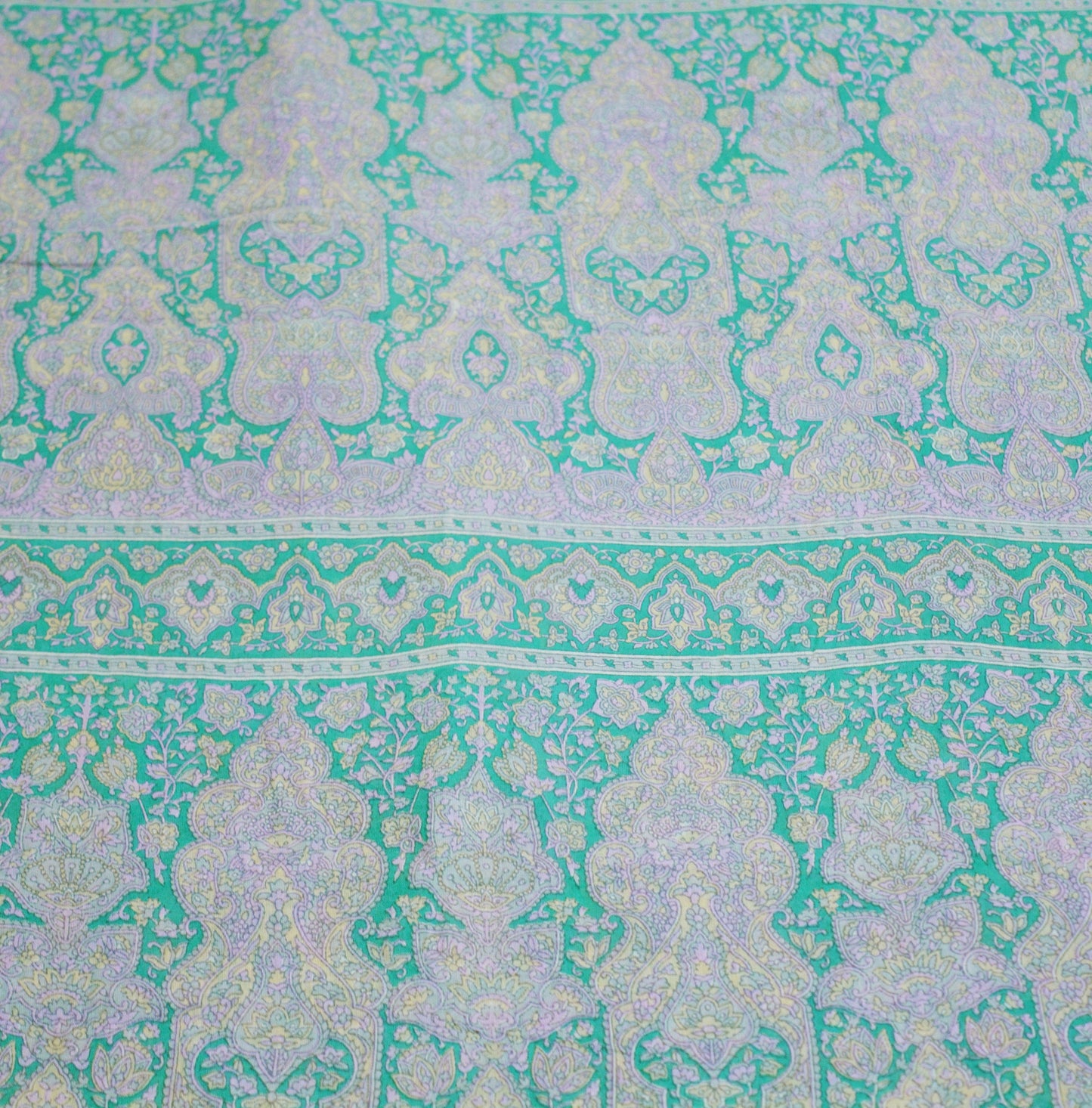 Indian Vintage Sari Green Printed Pure Cotton Saree Fabric Soft Paisley 5Yd Sarong Wrap Boho Fabric Kimono