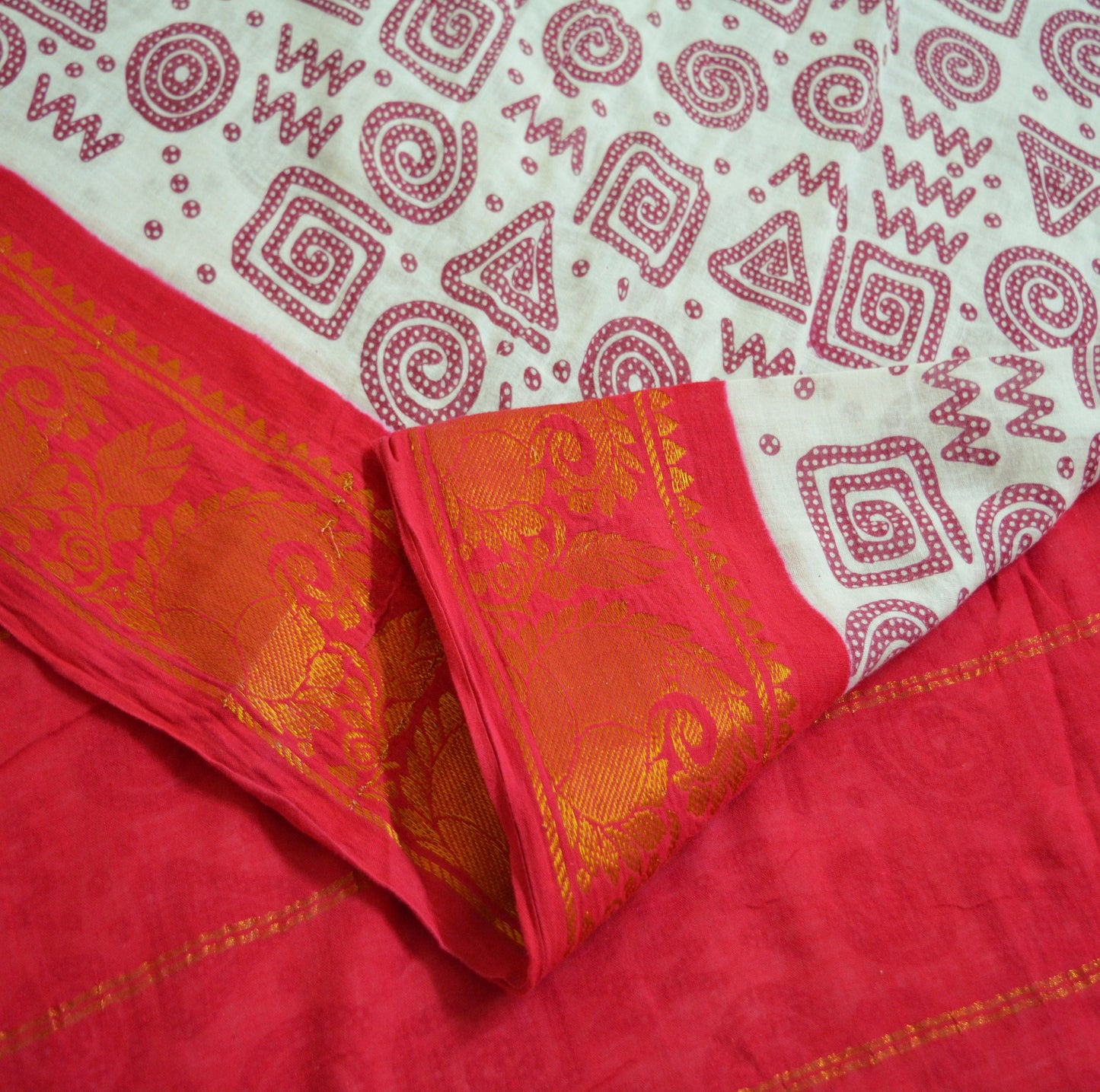 Indian Vintage Sari Red & White Printed 100% Pure Cotton Saree Craft Soft Fabric 5Yard Sewing Sarong Boho Geometric