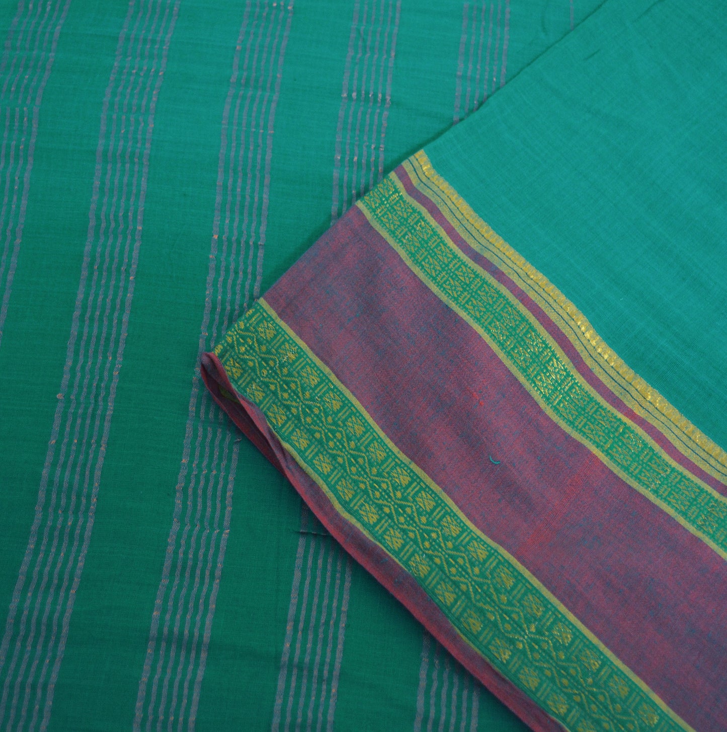 Vintage Sari Green Pure Cotton Hand Woven Saree Zari 6Yard Soft Floral Ethnic Fringes