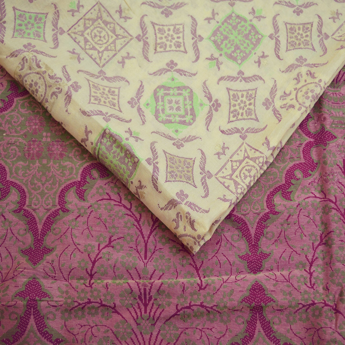 Indian Vintage Sari Ivory & Purple 100% Pure Silk Hand Woven Saree Fabric 6Yard Silk Sari Ethnic Floral Ethnic