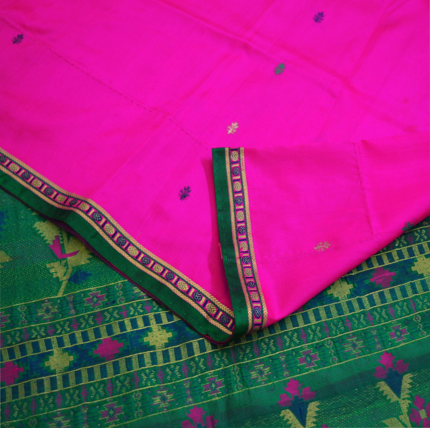 Vintage Green & Pink Hand Woven Saree 100% Pure Silk Indian Sari Metallic Golden Zari 5Yard Floral Design