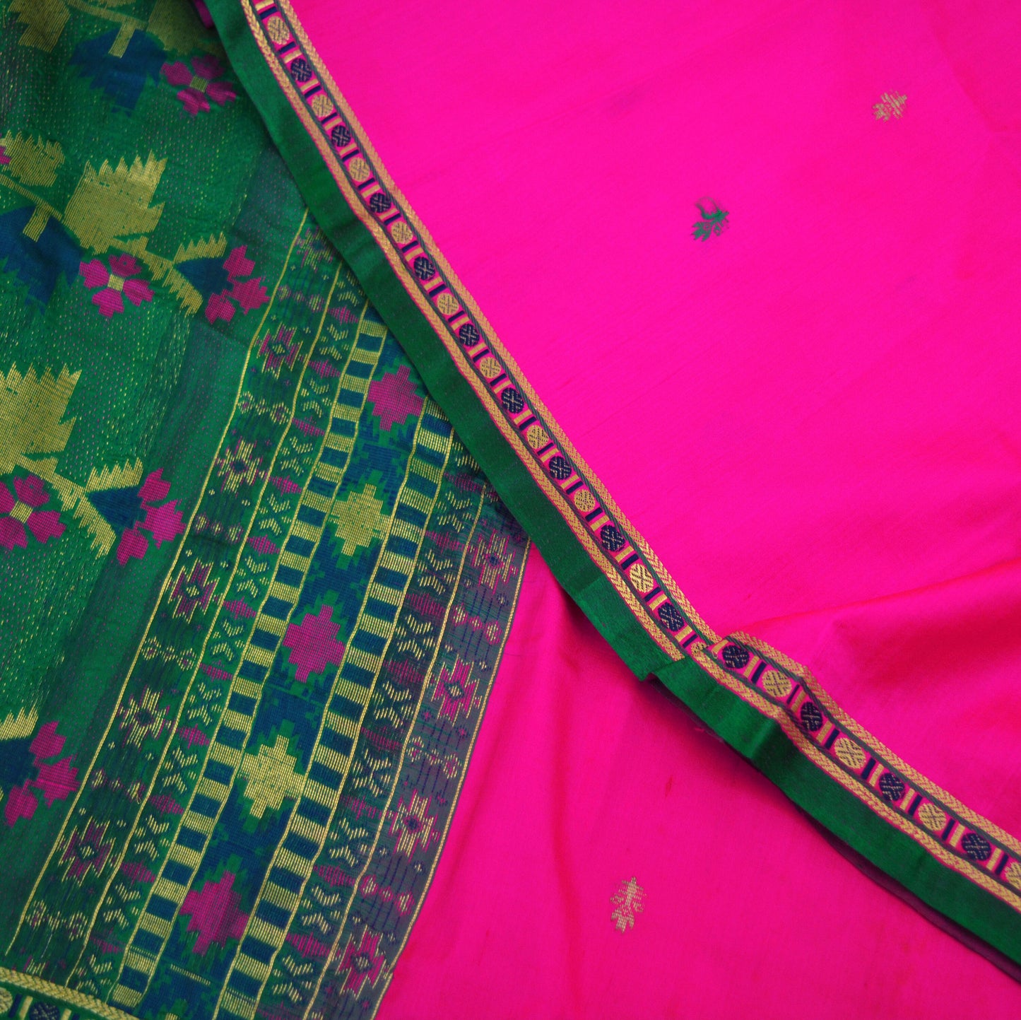 Vintage Green & Pink Hand Woven Saree 100% Pure Silk Indian Sari Metallic Golden Zari 5Yard Floral Design