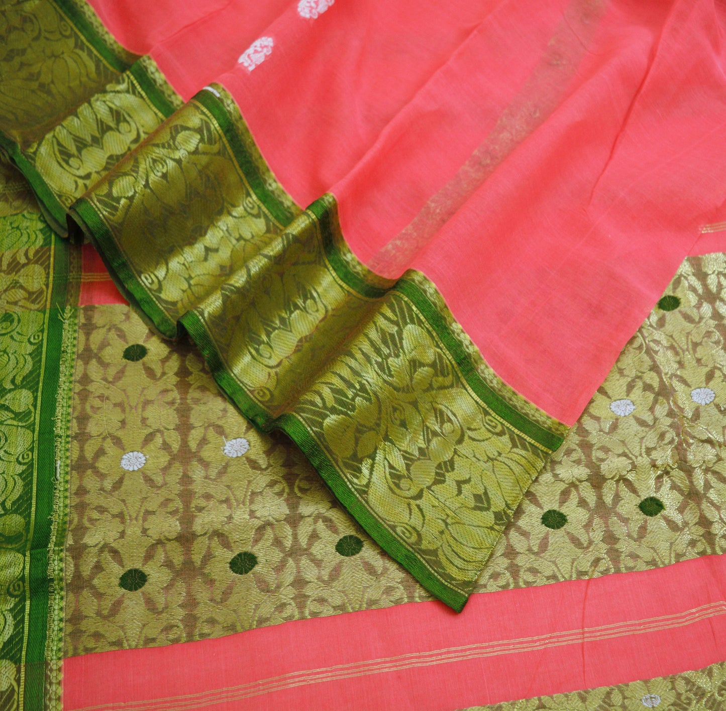 Vintage Sari Peach Pure Cotton Hand Woven Saree Zari 5Yard Soft Floral Ethnic Fringes