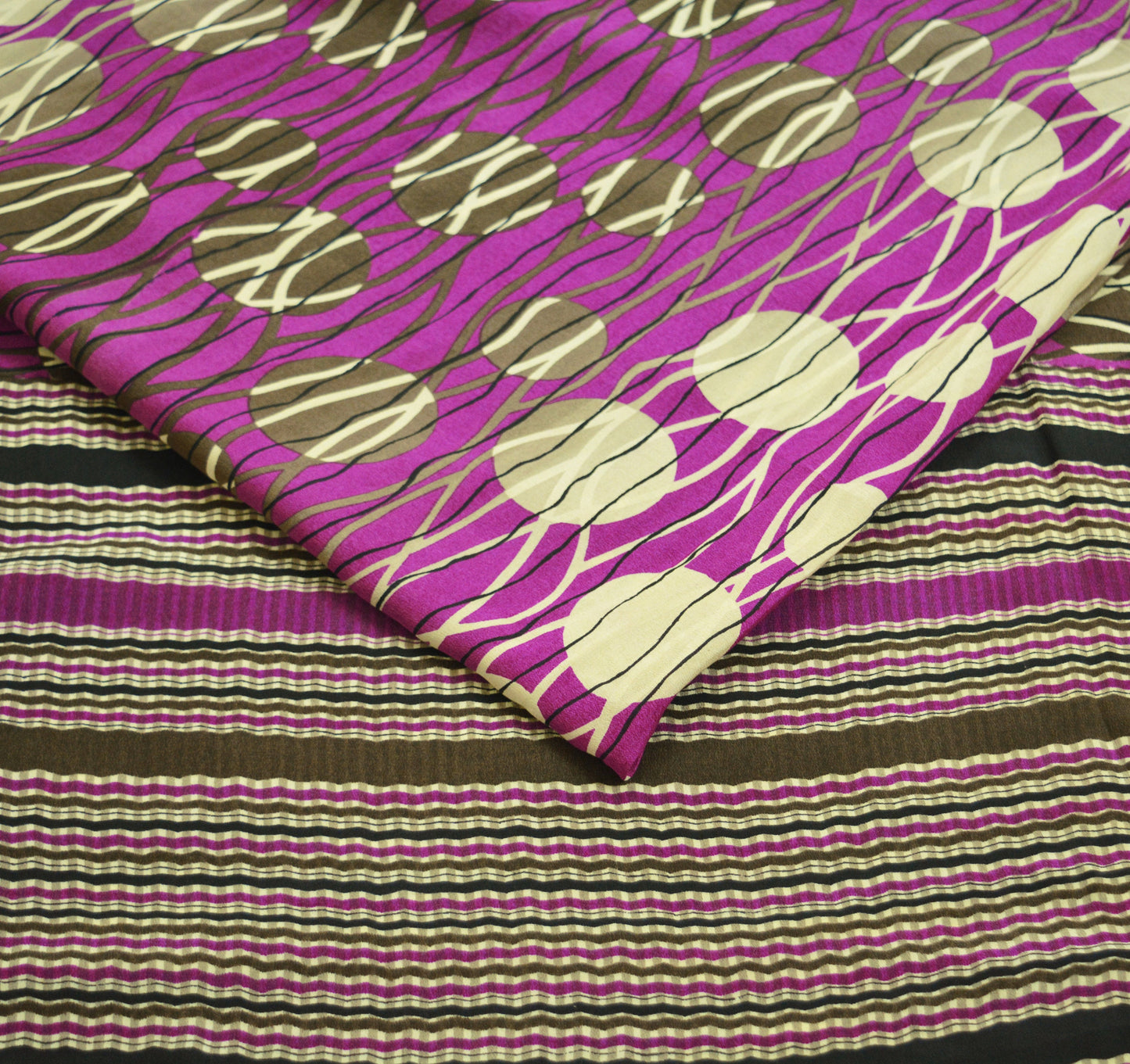 EXCELLENT QUALITY Indian Vintage Purple Saree Pure Crepe Silk Printed Indian Sari Fabric 5yard Sewing Polka Dot Soft Craft Fabric Wrap