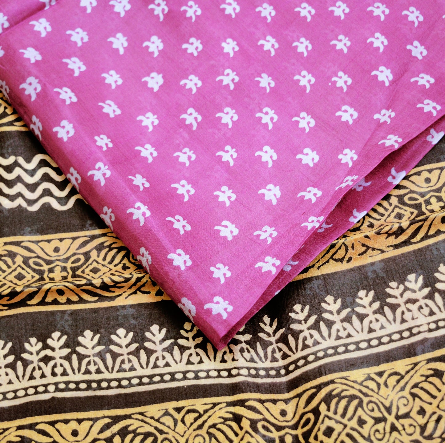 Indian Vintage Sari Black & Pink Block Printed Sari Pure Silk Saree Fabric 5Yard Geometric Soft Dress designing Dress making