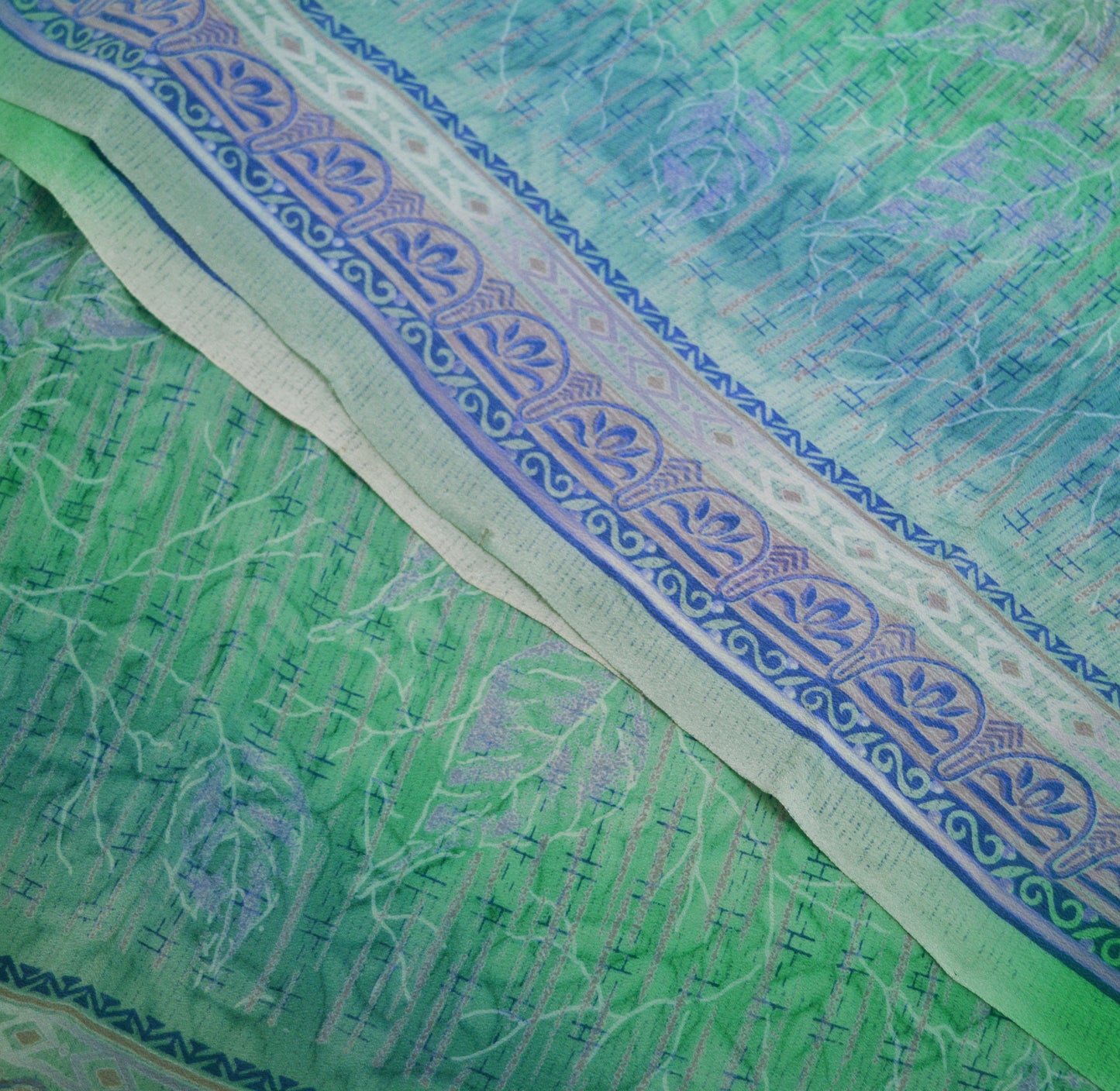 Indian Vintage Sari Blue & Green Pure Crepe Silk Printed Saree 5yard Sewing Floral Soft Craft Fabric Wrap