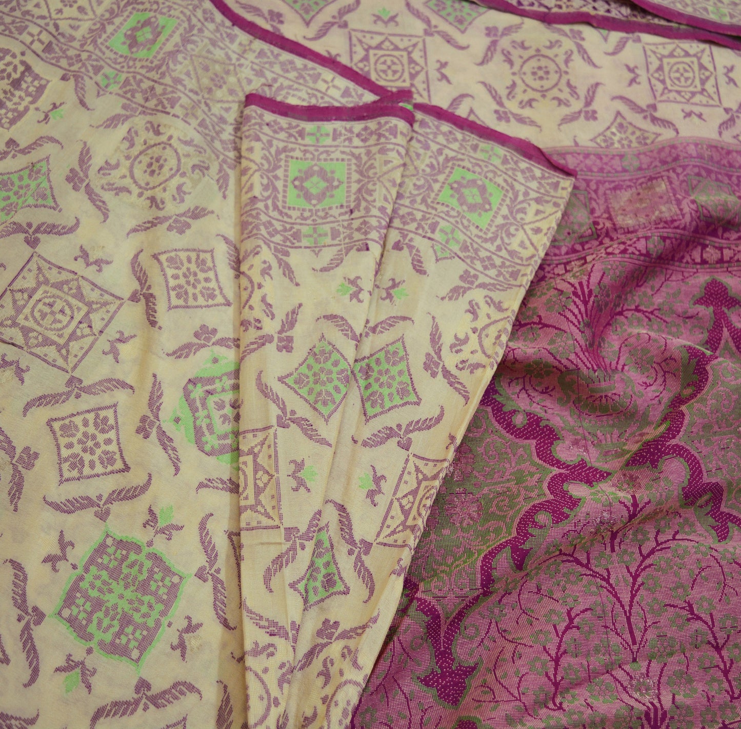 Indian Vintage Sari Ivory & Purple 100% Pure Silk Hand Woven Saree Fabric 6Yard Silk Sari Ethnic Floral Ethnic