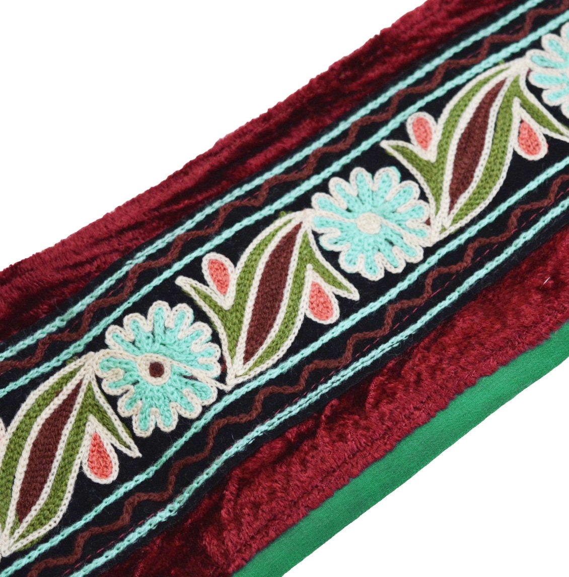 Indian Vintage Sari Border Hand Embroidered Indian Craft Trim Lace Sewing Sari Ribbon Velvet