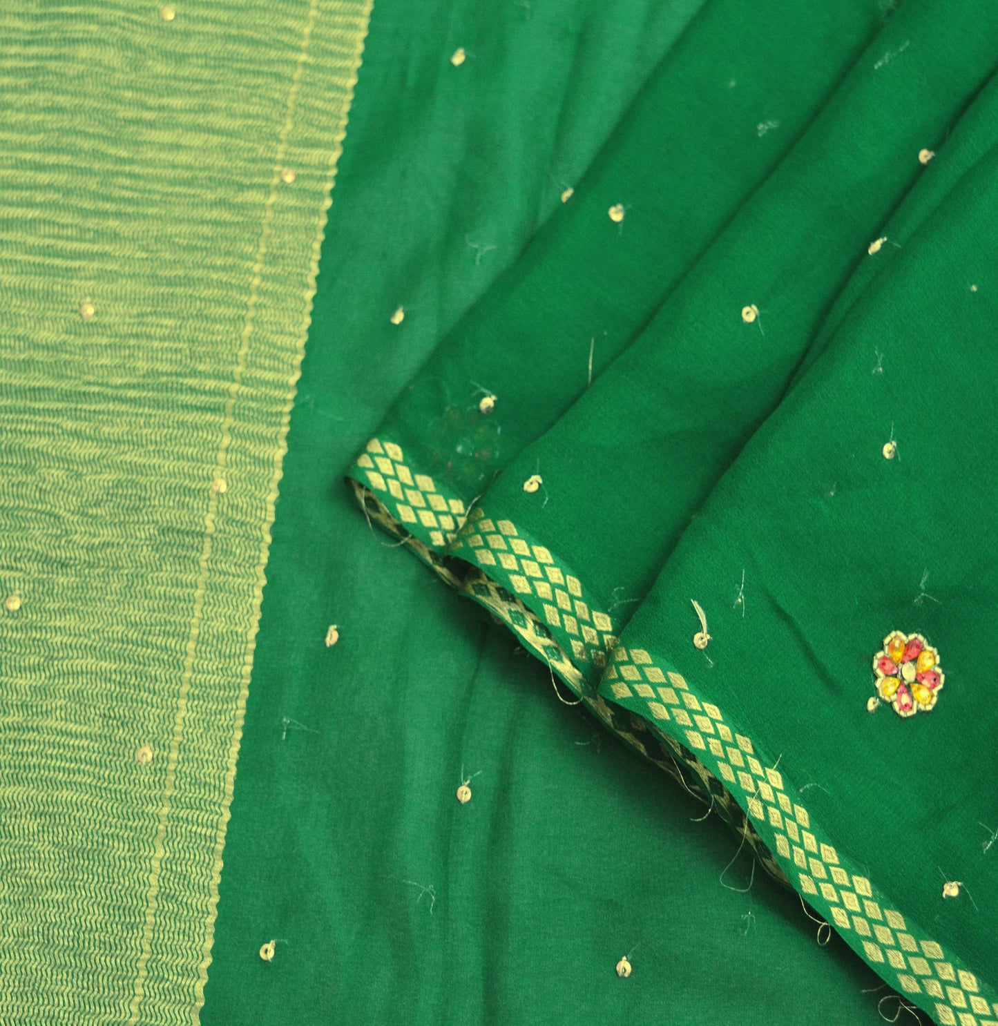 Indian Vintage Green Dupatta Pure silk Long Stole Hand Embroidered Scarves Floral Stole Veil Wrap