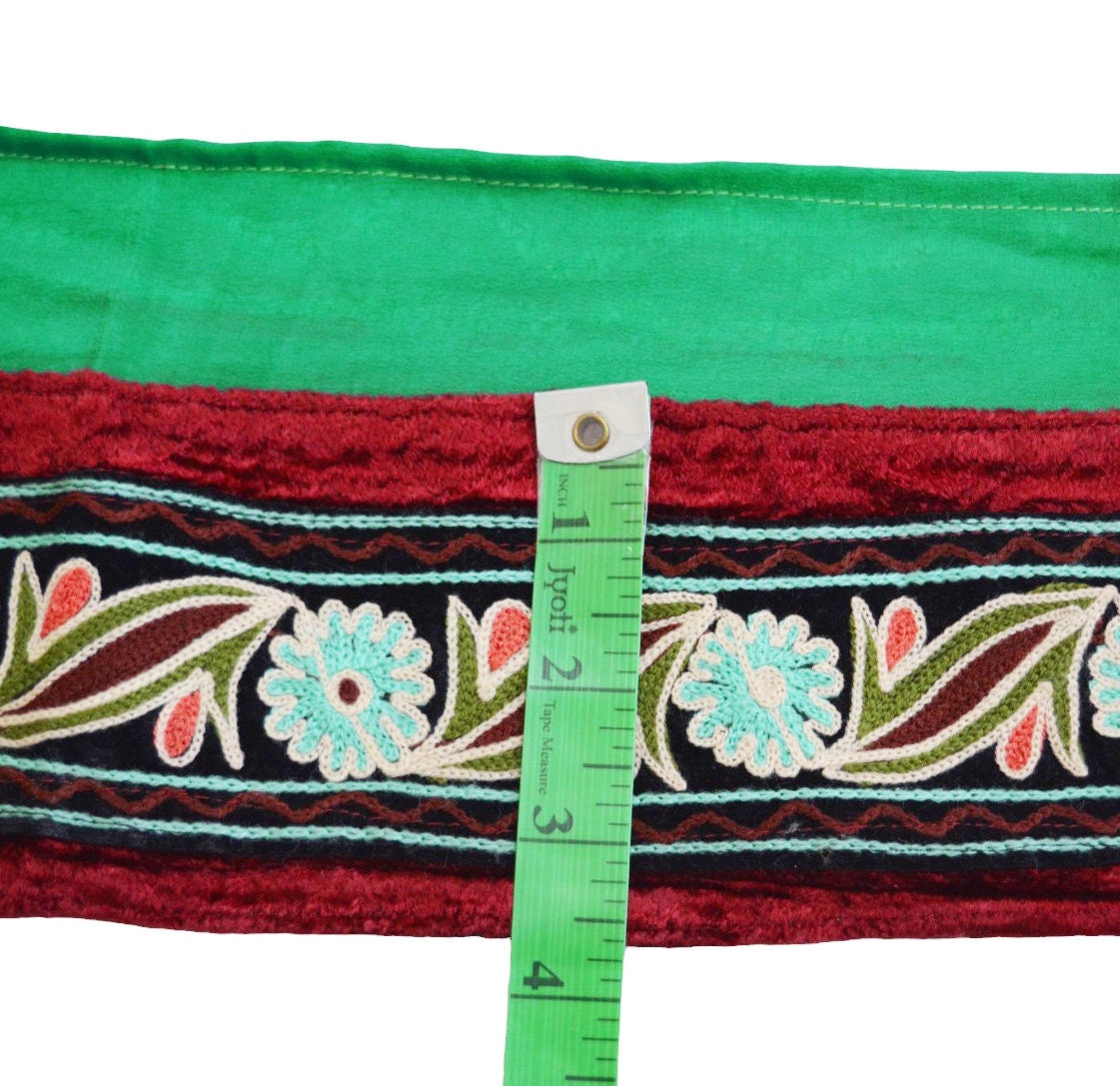 Indian Vintage Sari Border Hand Embroidered Indian Craft Trim Lace Sewing Sari Ribbon Velvet