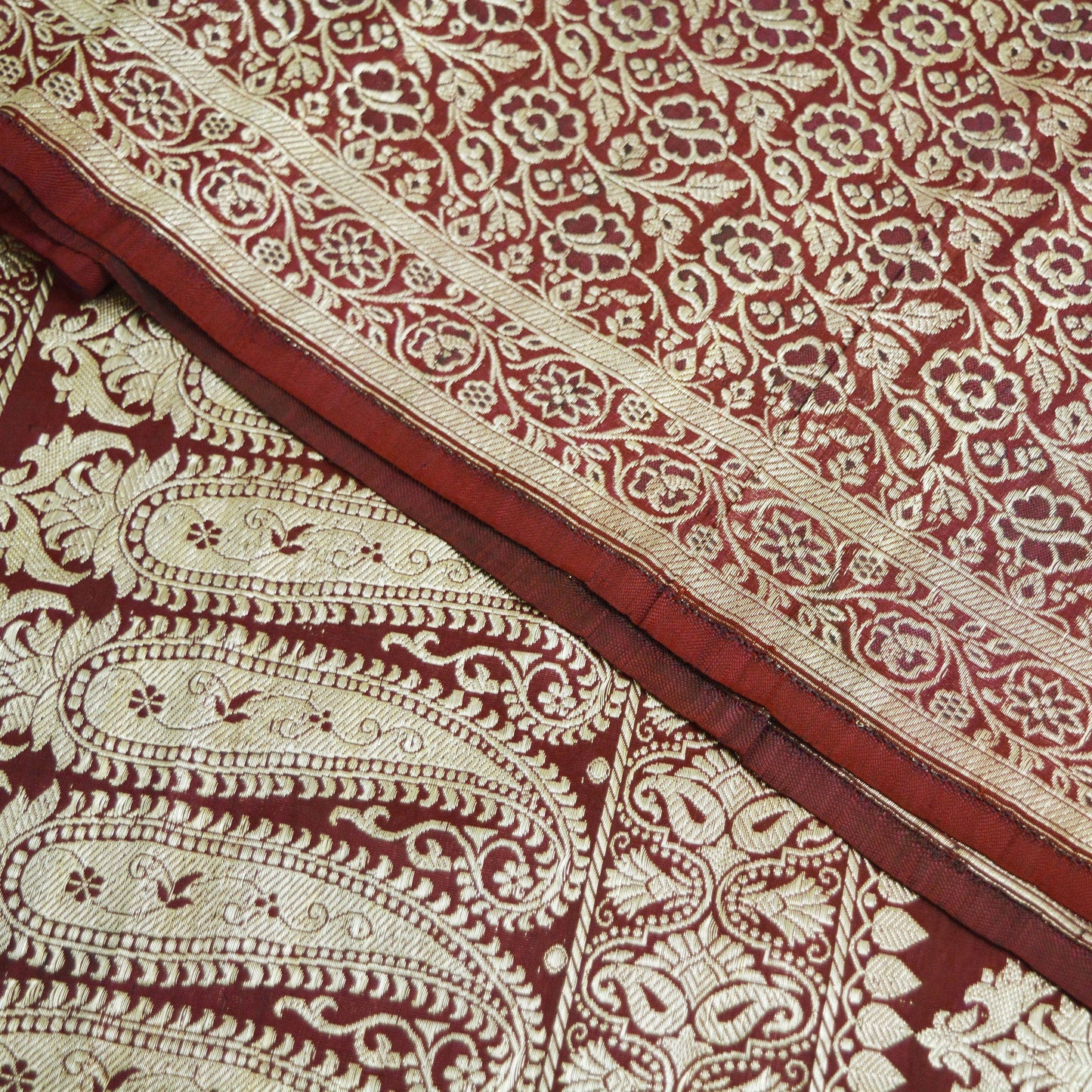 Indian Vintage Sari Maroon Heavy Wedding Pure Satin Silk Woven Banarasi Brocade Saree Golden Zari 5Yd