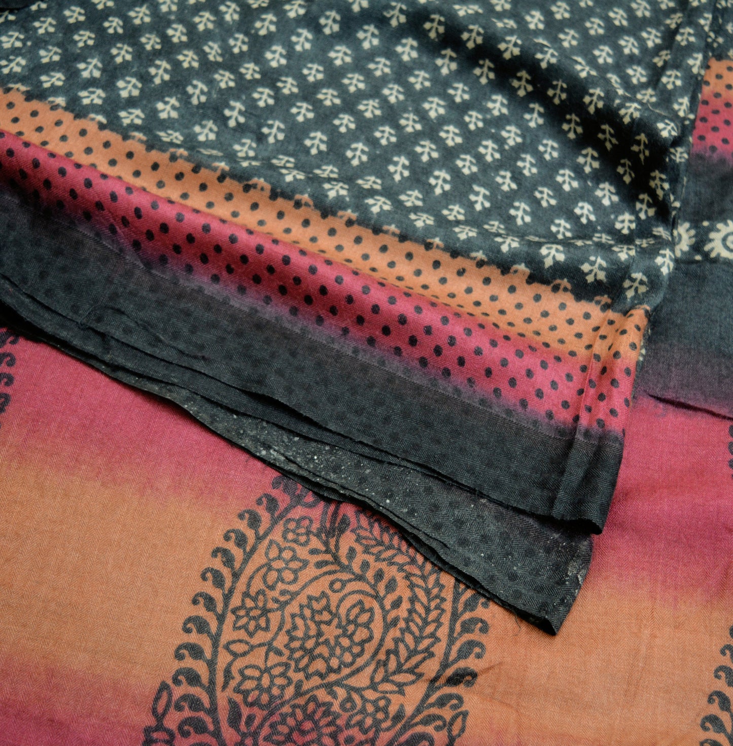 Vintage Black Heavy Saree Pure Woolen Woven Printed Indian Sari Soft Warm Fabric 5Yard Floral Woven Border