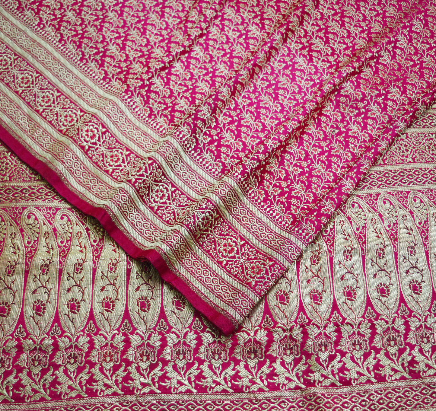 Indian Vintage Sari Heavy Wedding Pure Satin Silk Rani Pink saree Banarasi Brocade Saree Golden Zari 5Yard