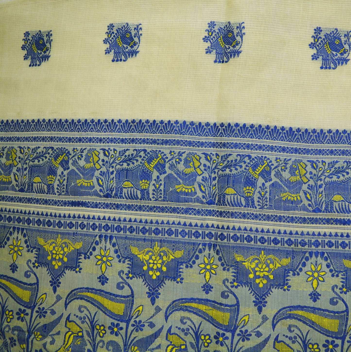 Vintage Cream 100% Pure Silk Hand Woven Baluchari Design Fabric 21"X46" hindu Mythological Design Crafting Sewing Quilting