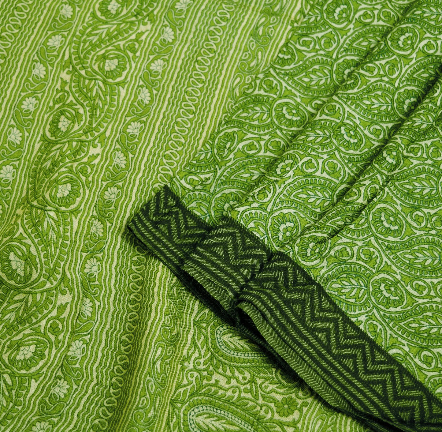 Vintage Green Heavy Saree Pure Woolen Woven Printed Indian Sari Soft Warm Fabric 5Yard Floral Woven Border