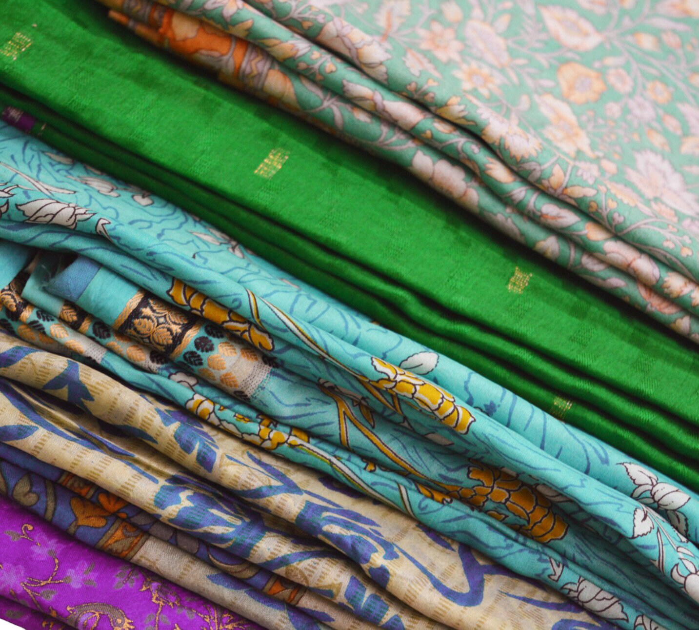 FREE SHIPPING Vintage Lot Of 5 Sarees Recycled Used Felting Quilting Pure Silk Sari With Defect Fabric Craft Sari Dressmaking Sewing Soft