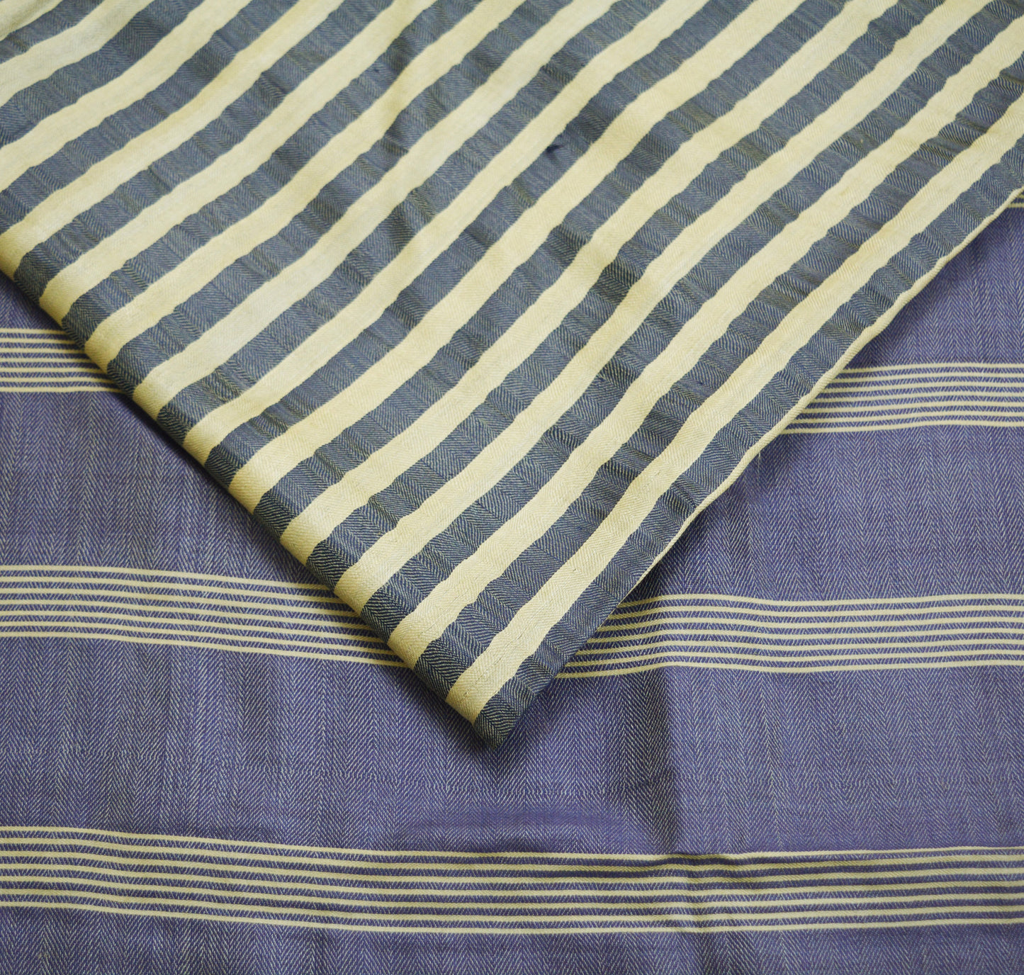 Vintage Beige & Blue Heavy Saree Pure Woolen Woven Printed Indian Sari Soft Warm Fabric 5Yard Zigzag Woven Border