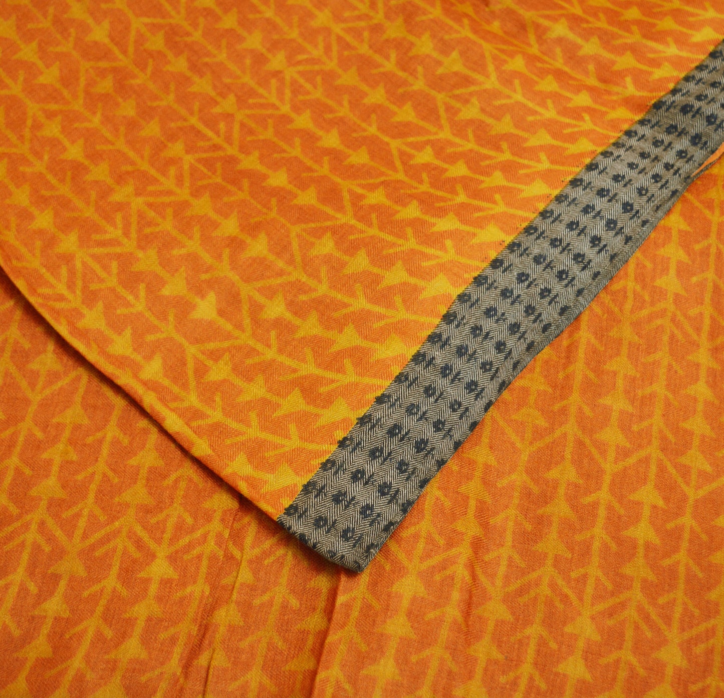 Vintage Maroon & Mustard Heavy Saree Pure Woolen Woven Printed Indian Sari Soft Warm Fabric 5Yard Floral Woven Border