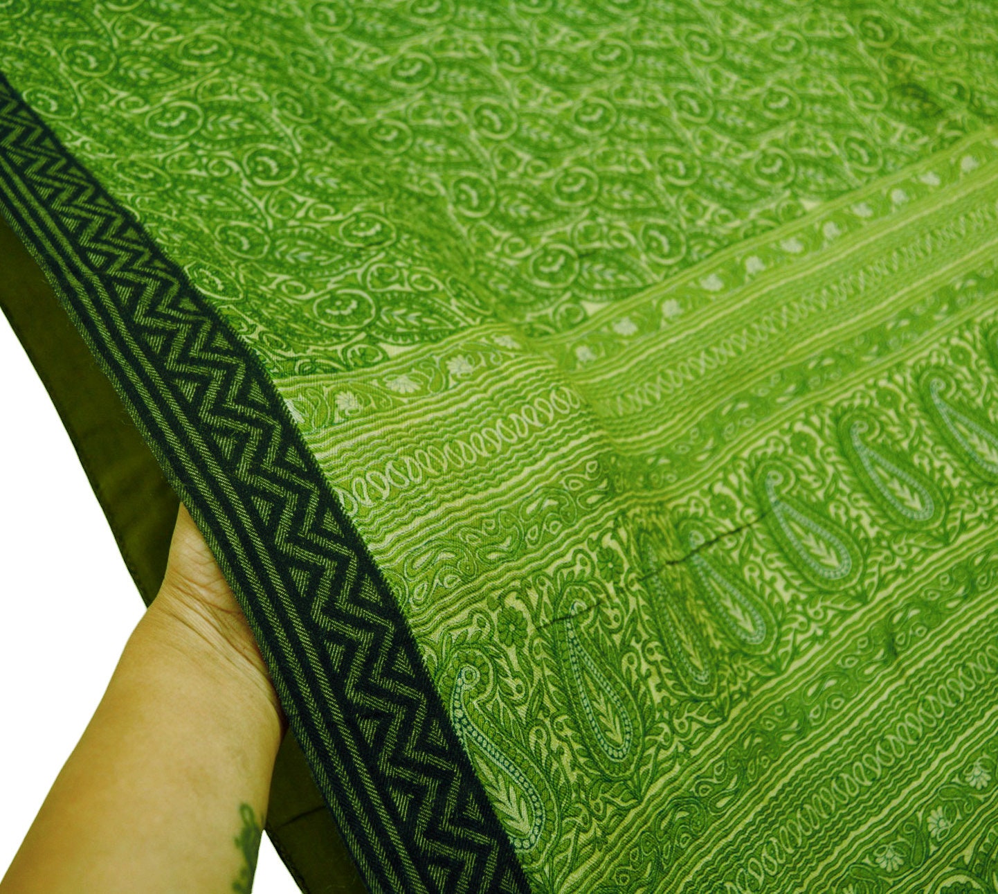 Vintage Green Heavy Saree Pure Woolen Woven Printed Indian Sari Soft Warm Fabric 5Yard Floral Woven Border