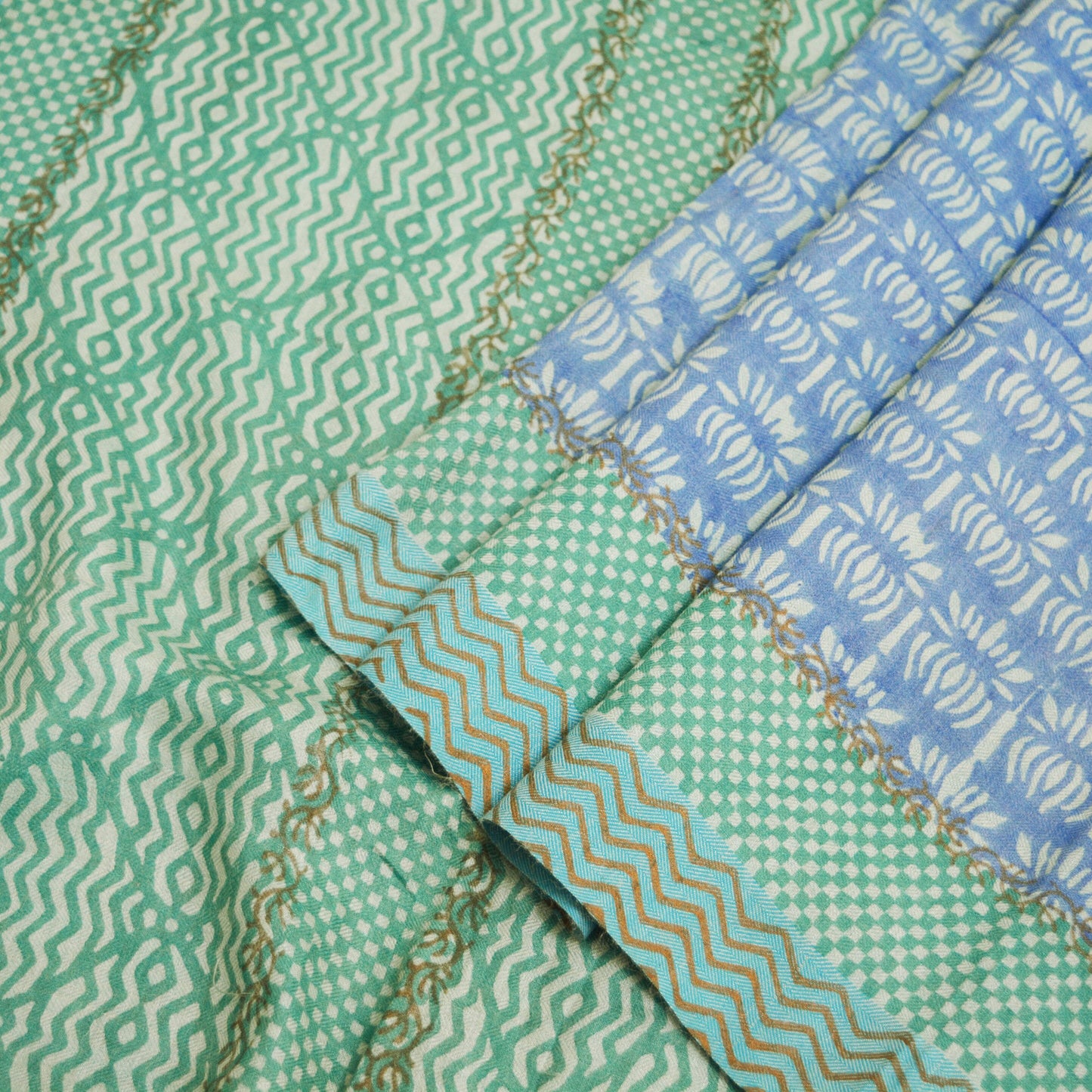 Vintage Blue & Green Heavy Saree Pure Woolen Woven Printed Indian Sari Soft Warm Fabric 5Yard Floral Woven Border