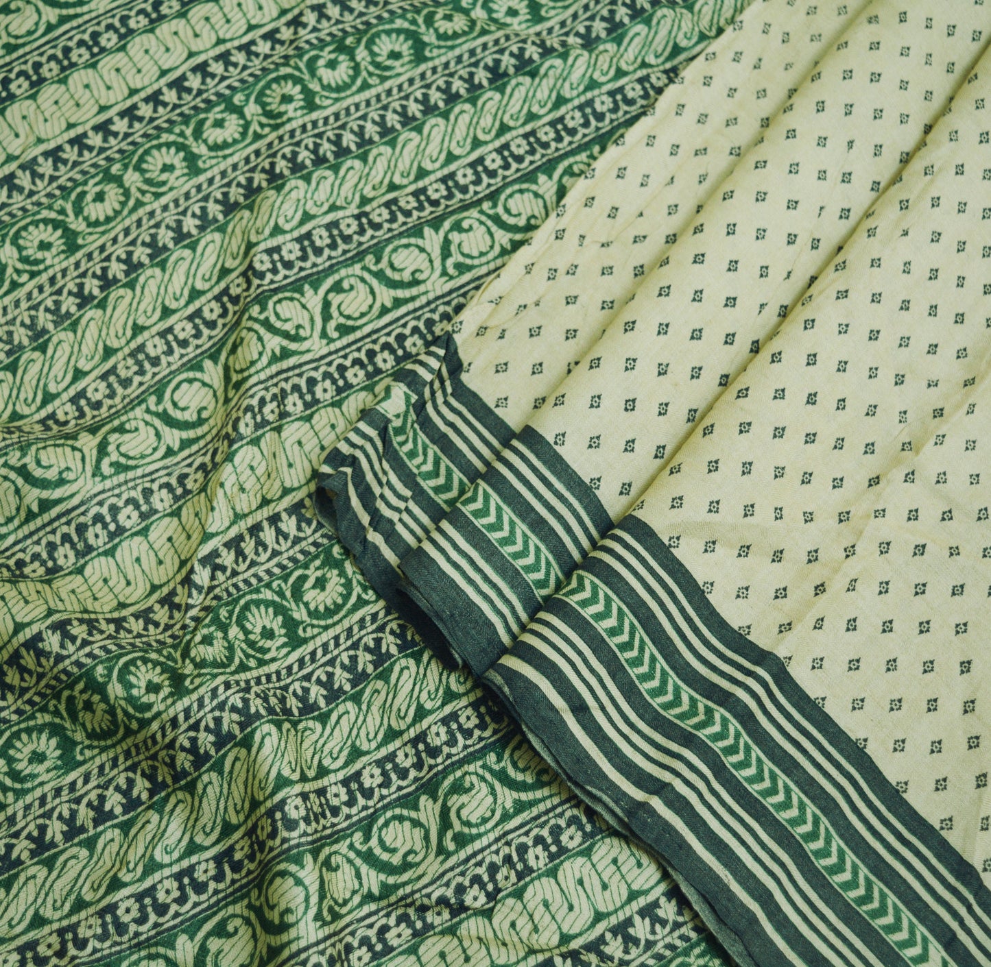 Vintage Ivory & Blue Heavy Saree Pure Woolen Woven Printed Indian Sari Soft Warm Fabric 5Yard Zigzag Woven Border Fringes