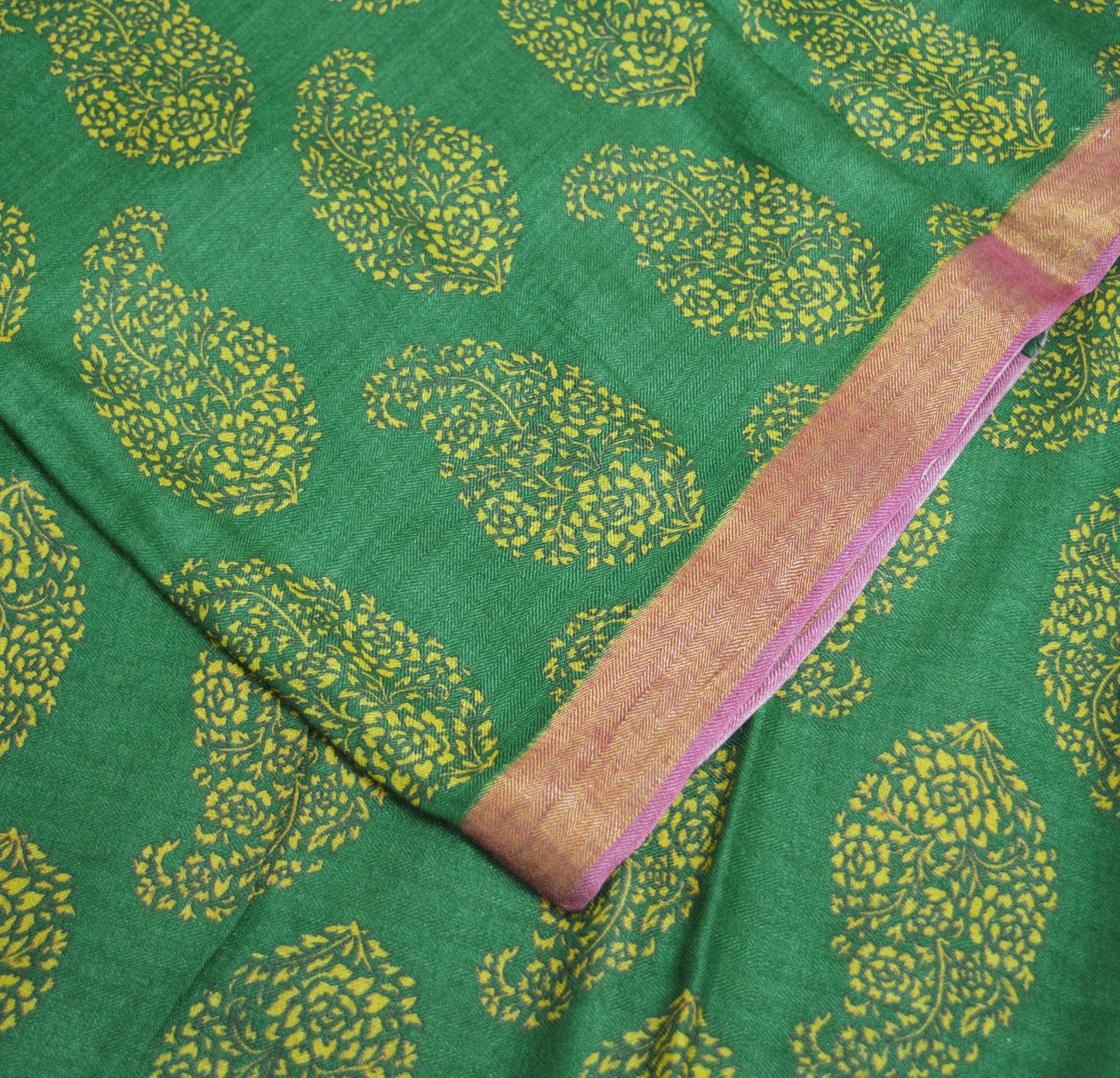 Vintage Green Heavy Saree Pure Woolen Woven Printed Indian Sari Soft Warm Fabric 5Yard Floral Woven Border