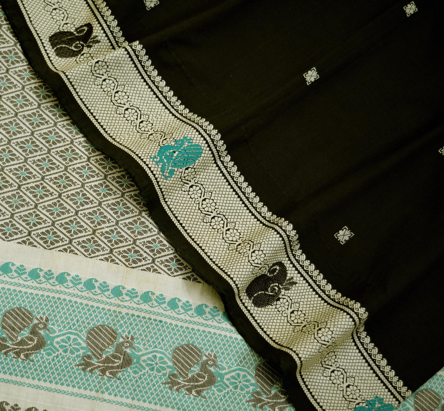 Indian Vintage Sari Black Pure Cotton Hand Woven Baluchari  Saree 5yard Ethnic Lady Design