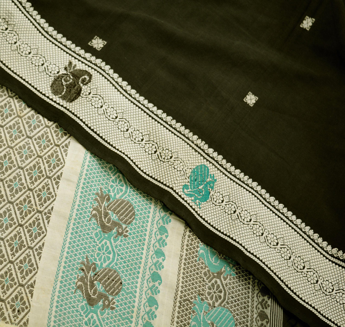 Indian Vintage Sari Black Pure Cotton Hand Woven Baluchari  Saree 5yard Ethnic Lady Design