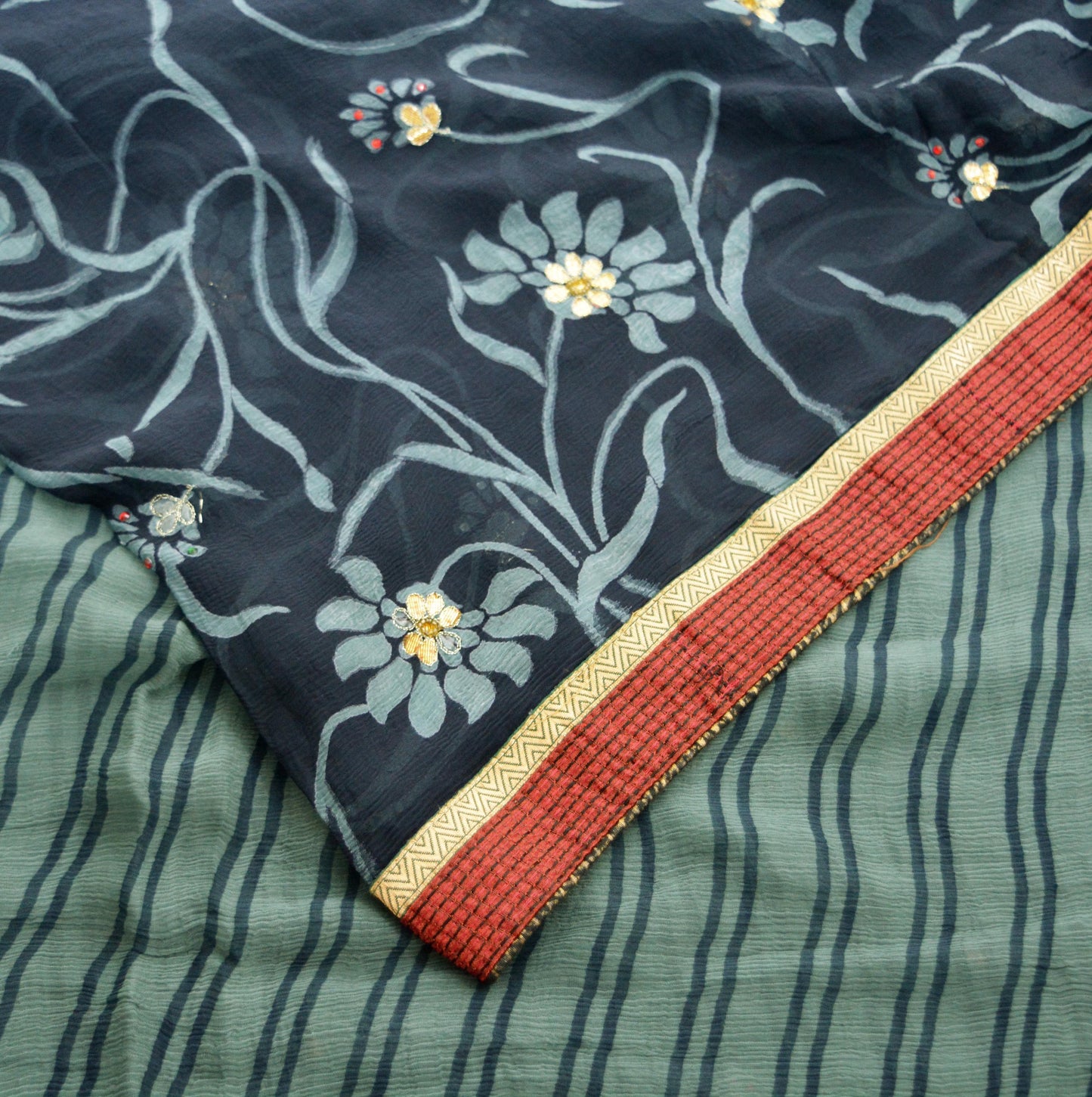 Indian Vintage Sari Blue & Gray Pure Chiffon Silk Printed Gota Patti Sarees Fabric Indian Sari 5Yd Dress Making Sewing