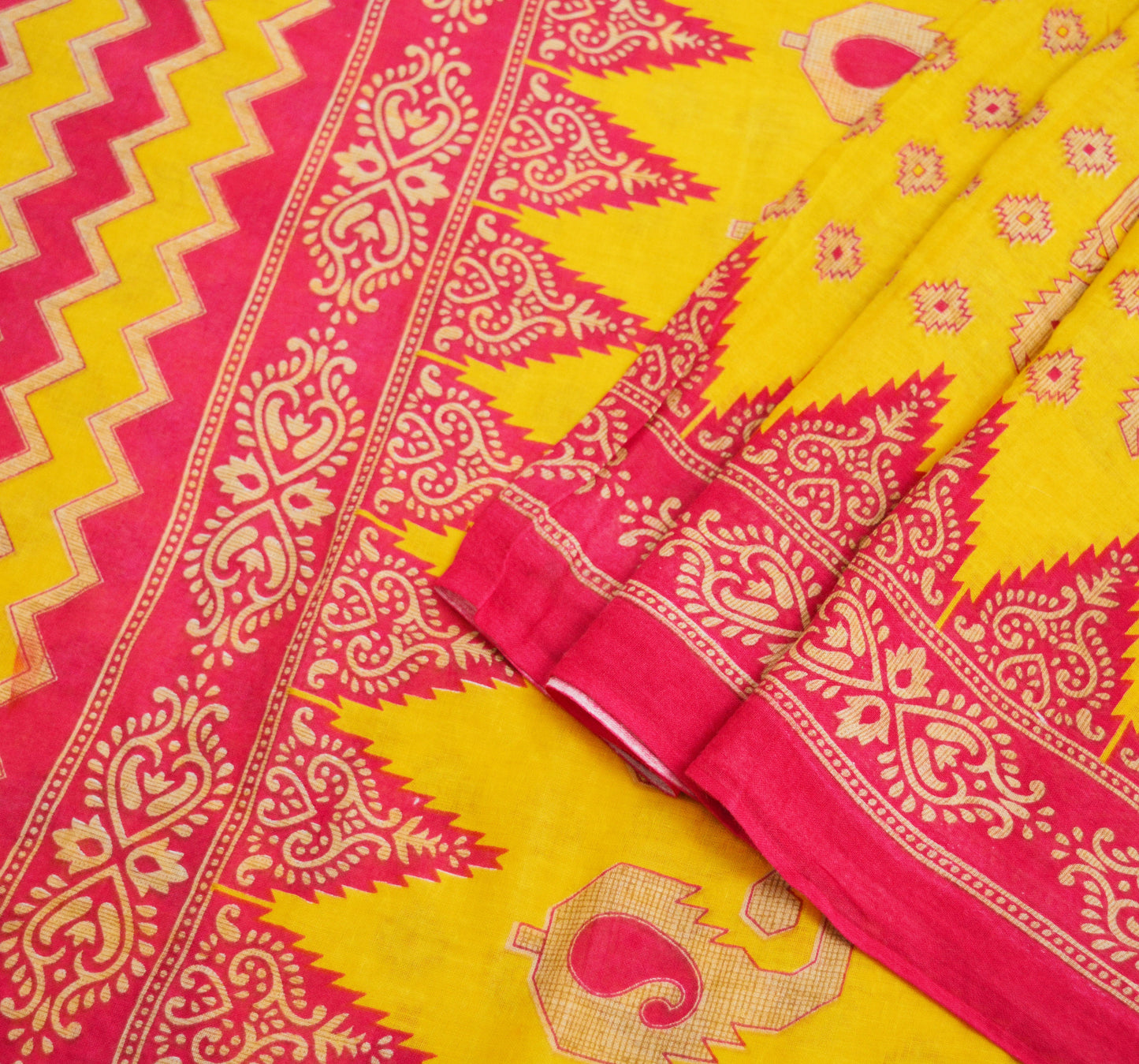 Indian Vintage Sari Pink & Yellow Printed 100% Pure Cotton Saree Craft Soft Fabric 5Yard Sewing Sarong Wrap Boho