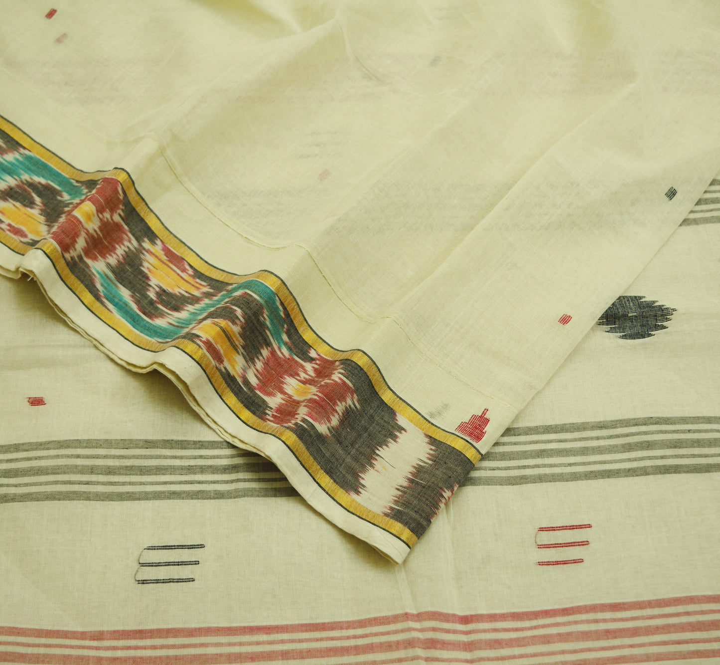 Indian Vintage Off-white Hand woven Sambalpuri Ikat sari Saree Pure Cotton Indian Sari Fabric 5Yard Ethnic Chackra Border