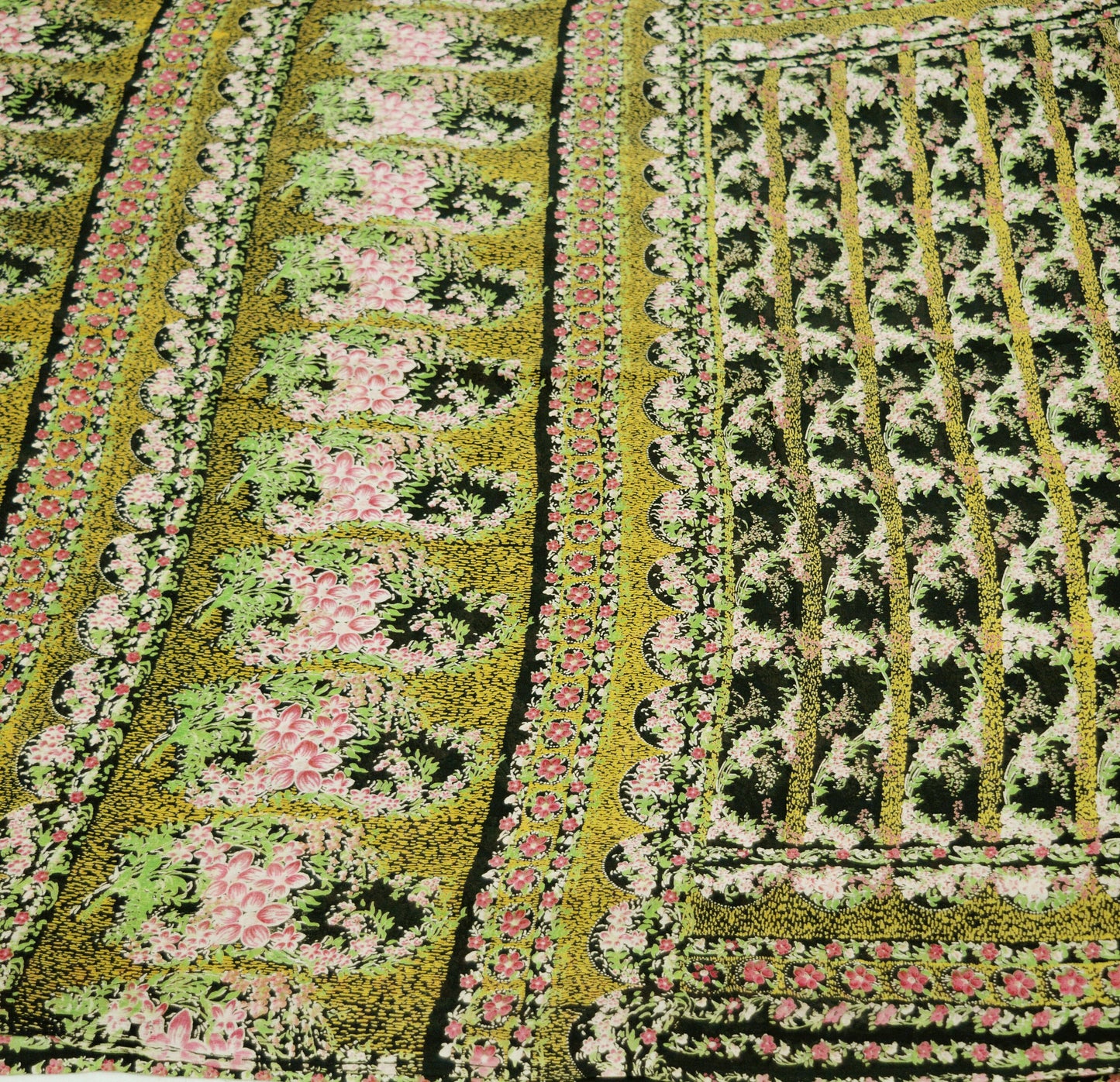 Vintage Sari Black Pure Silk Printed Saree Craft Fabric 6yard Sewing Floral Soft Dress Designing  for Crafting