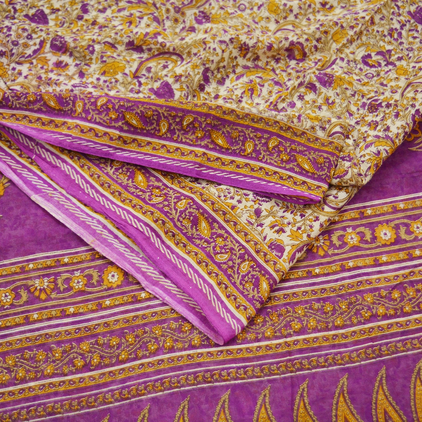 Indian Vintage Sari Purple & Ivory Pure Cotton Printed Saree 5Yd Craft Fabric Sewing Sarong Wrap Boho Floral Quilting crafting dressmaking