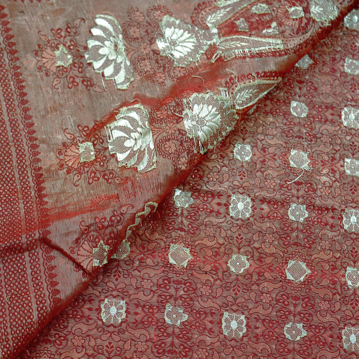 Indian Antique Vintage Heavy Sari Pure Satin Silk Red Hand Woven Banarasi Brocade Sarees Zari 5Yd Craft Fabric Ethnic Upcycle crafting Used