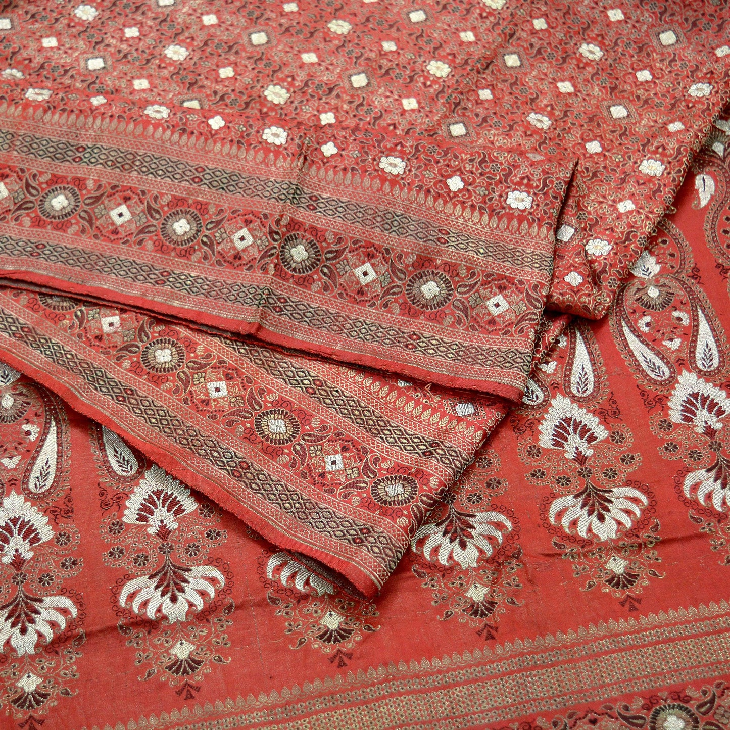 Indian Antique Vintage Heavy Sari Pure Satin Silk Red Hand Woven Banarasi Brocade Sarees Zari 5Yd Craft Fabric Ethnic Upcycle crafting Used