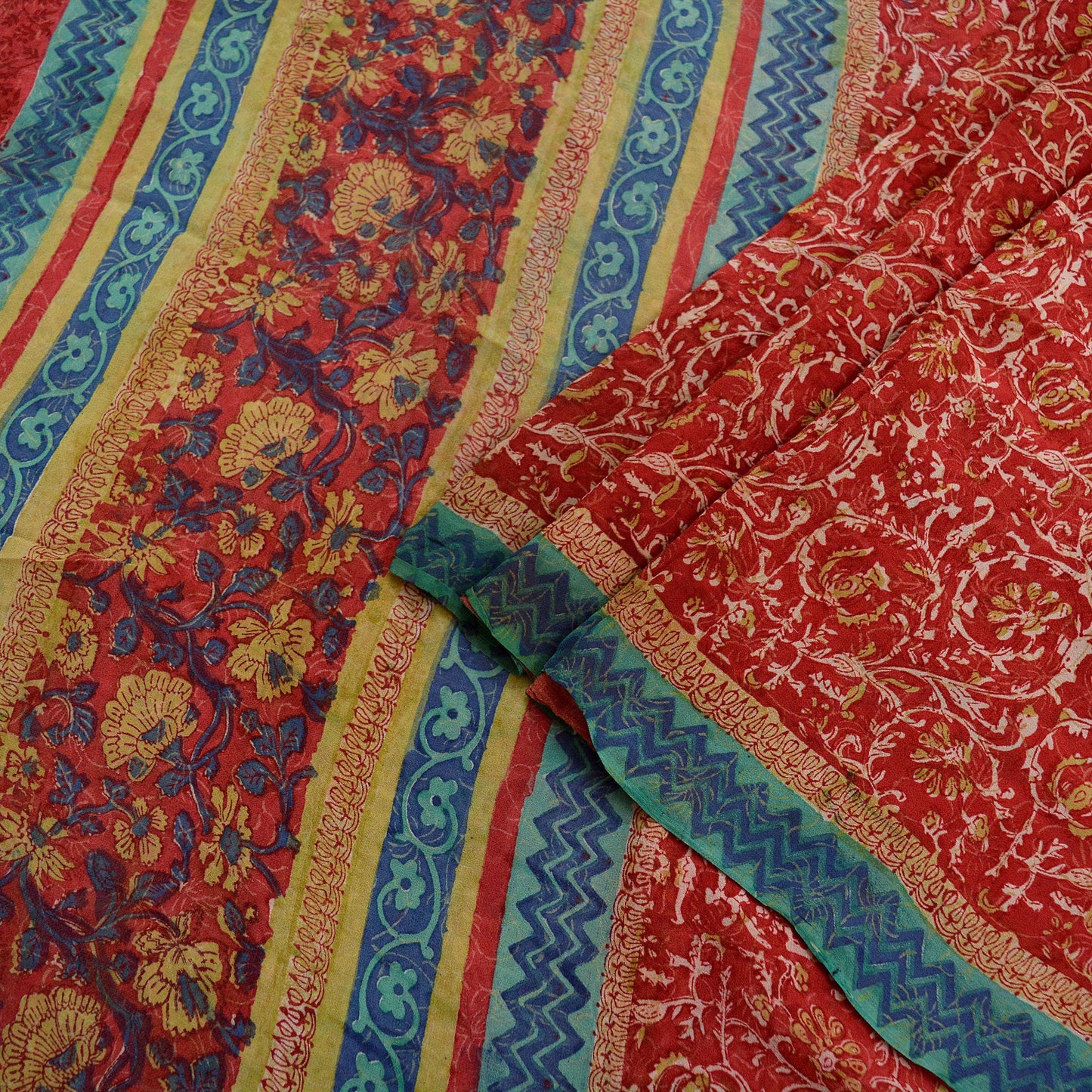 Vintage Sari Red 100% Pure Georgette Silk Printed Sarees 5yd Sewing Craft Fabric Soft Dress Designing for Crafting Quilting Upcycle Used
