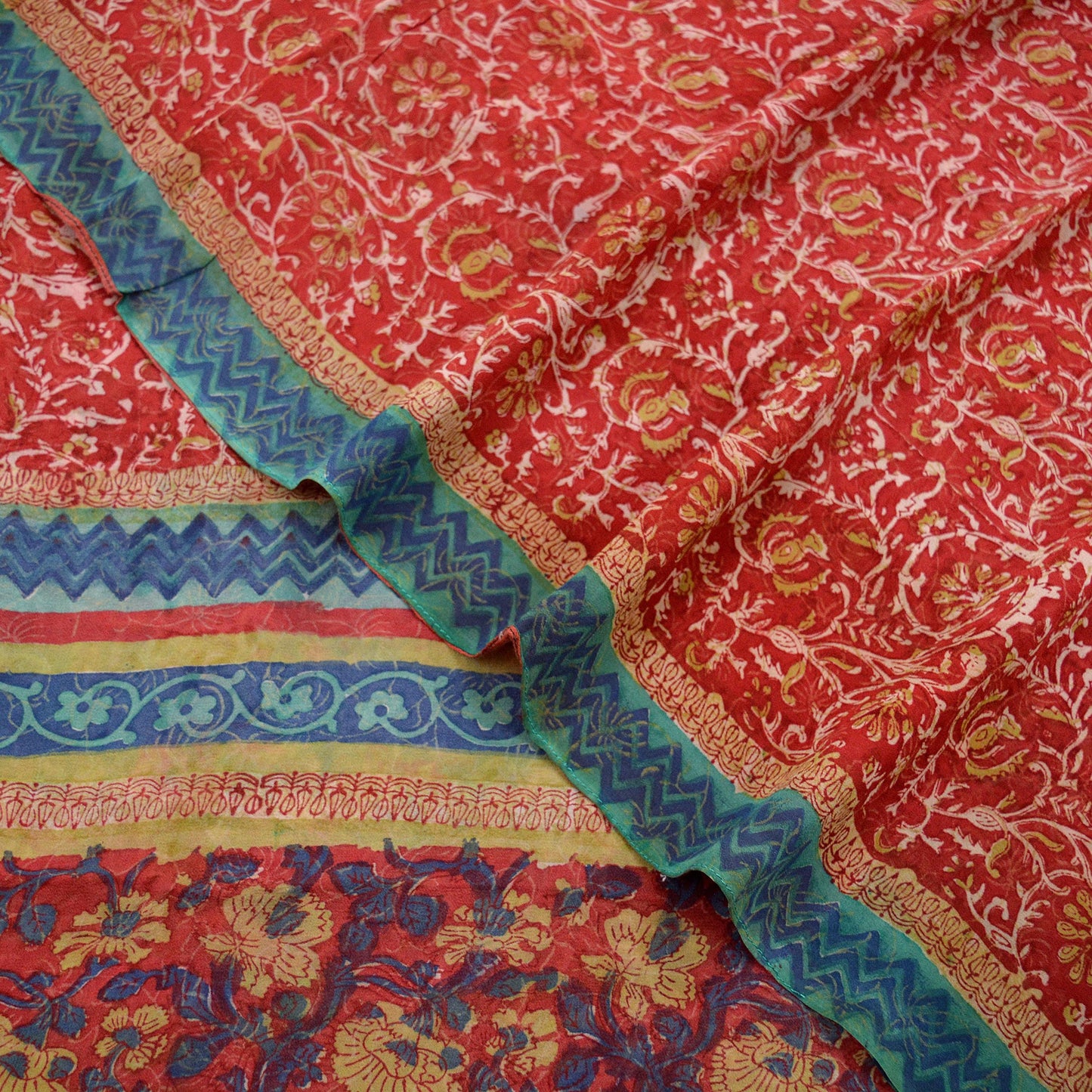 Vintage Sari Red 100% Pure Georgette Silk Printed Sarees 5yd Sewing Craft Fabric Soft Dress Designing for Crafting Quilting Upcycle Used