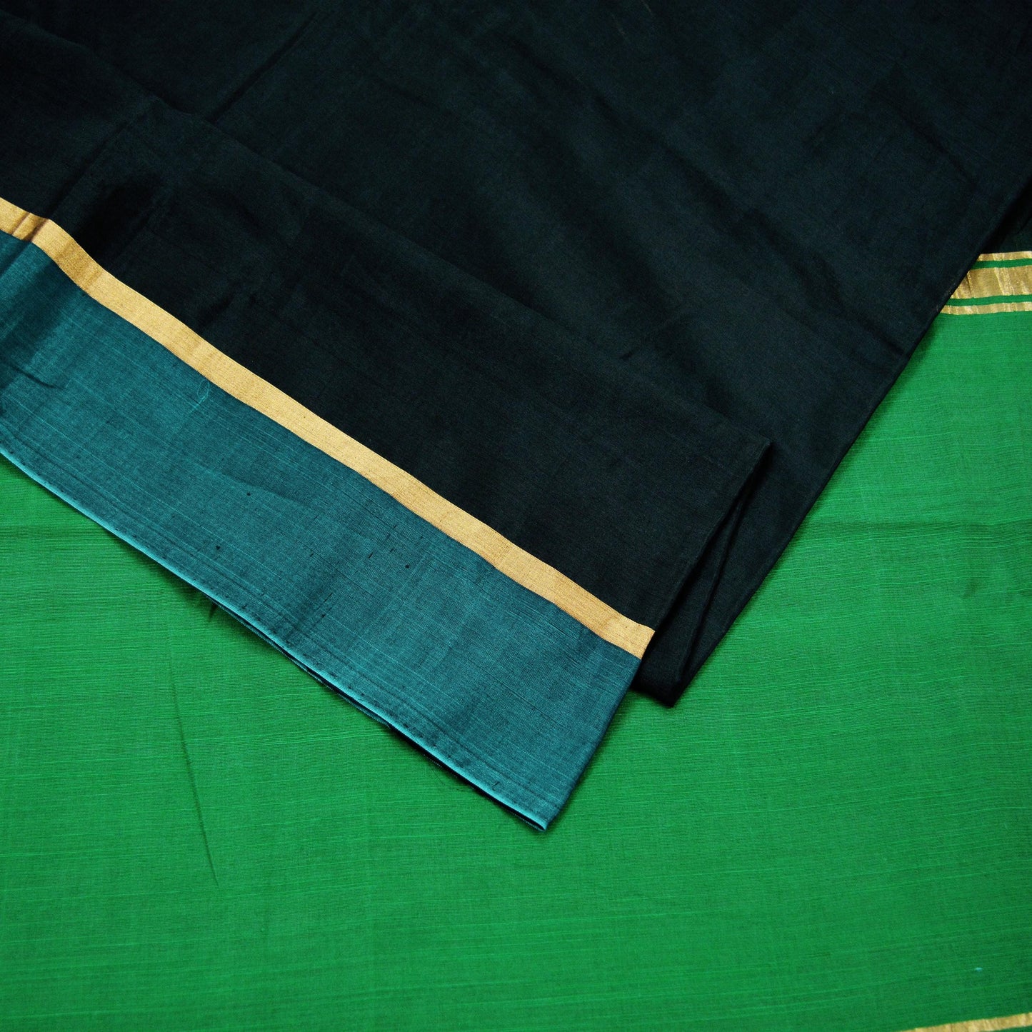 Indian Vintage Sari Black & Green Pure Silk Hand Woven Sarees 5Yd Craft Fabric Sewing Ethnic Bollywood Black Sarees Upcycle Fringes Zari