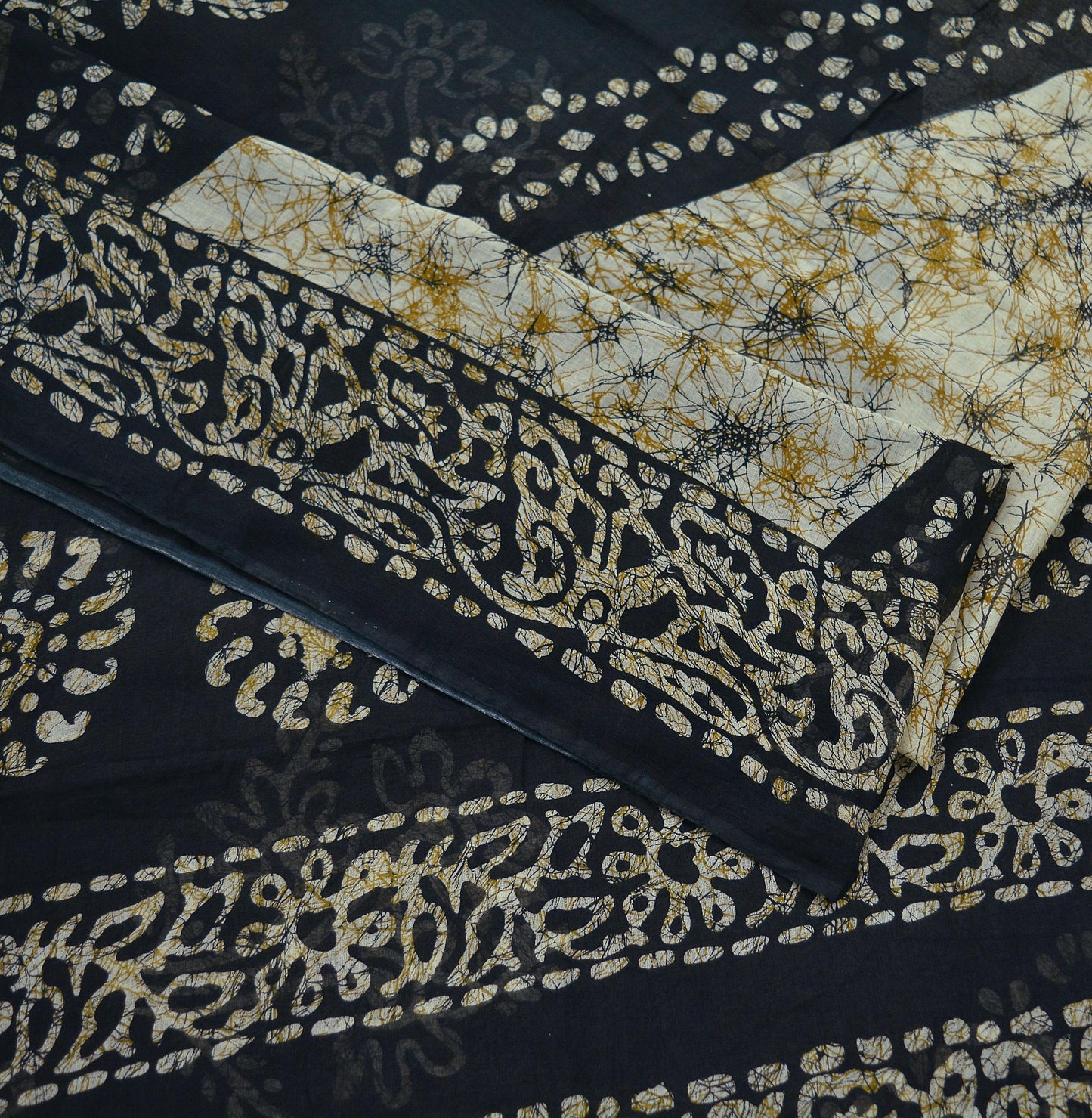 Indian Vintage Beige & Black Saree Batik Printed 100% Pure Cotton Indian Sari Craft Fabric 5Yd Soft Sewing Sarong Wrap Boho Quilting Upcycle